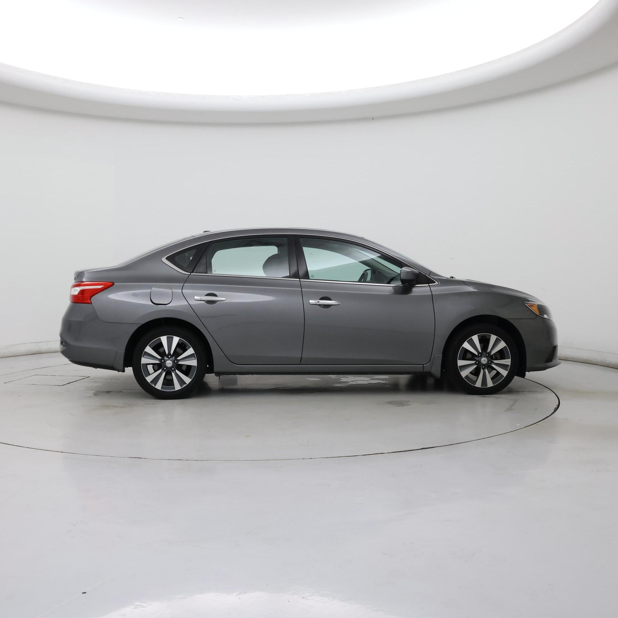 Thumbnail: 2019 Nissan Sentra - 7