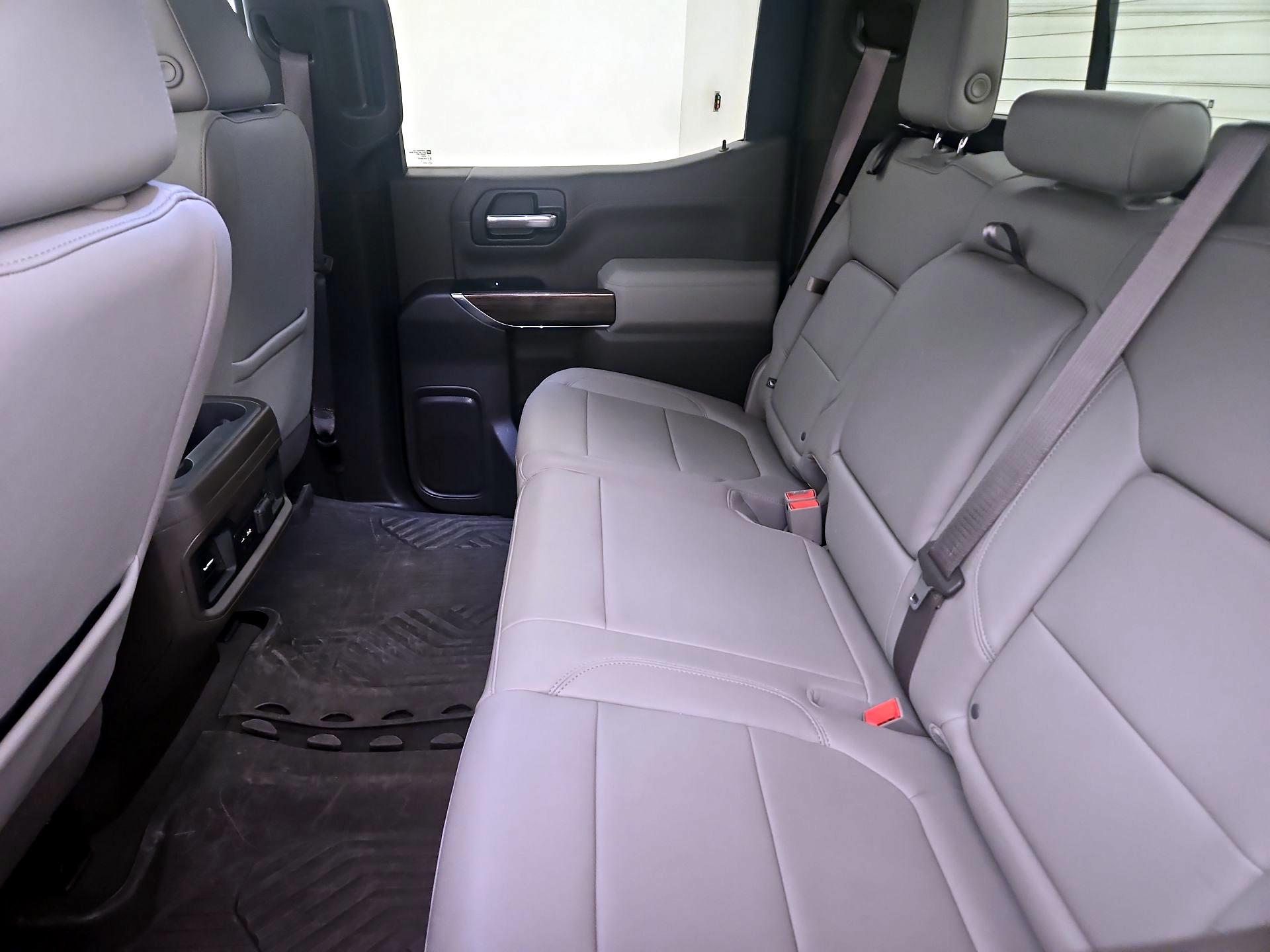 Thumbnail: 2021 Chevrolet Silverado 1500 - 20