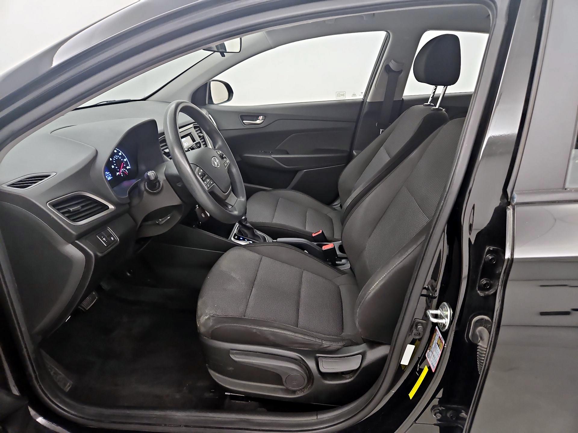 Thumbnail: 2019 Hyundai Accent - 11