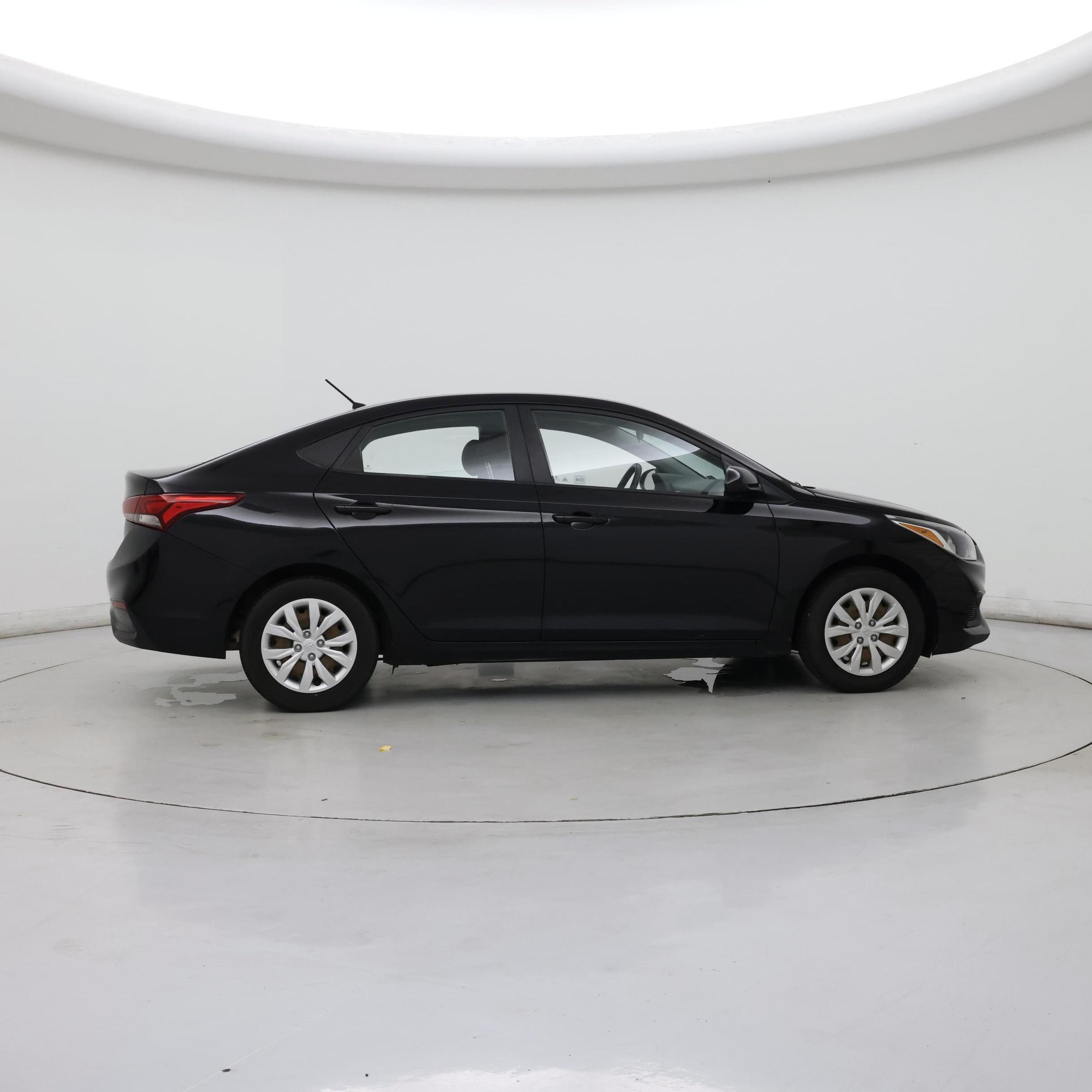 Thumbnail: 2019 Hyundai Accent - 7