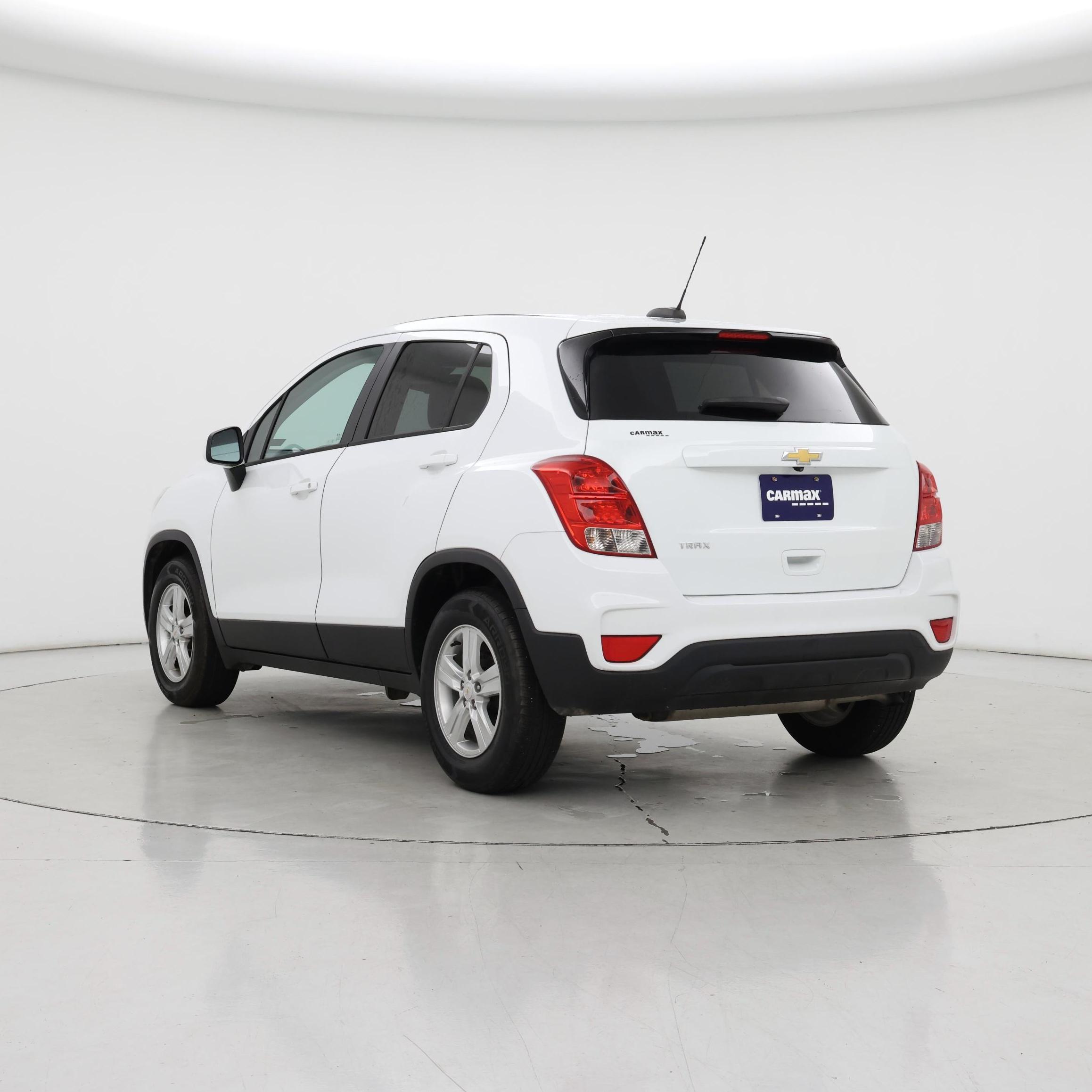Thumbnail: 2020 Chevrolet Trax - 2