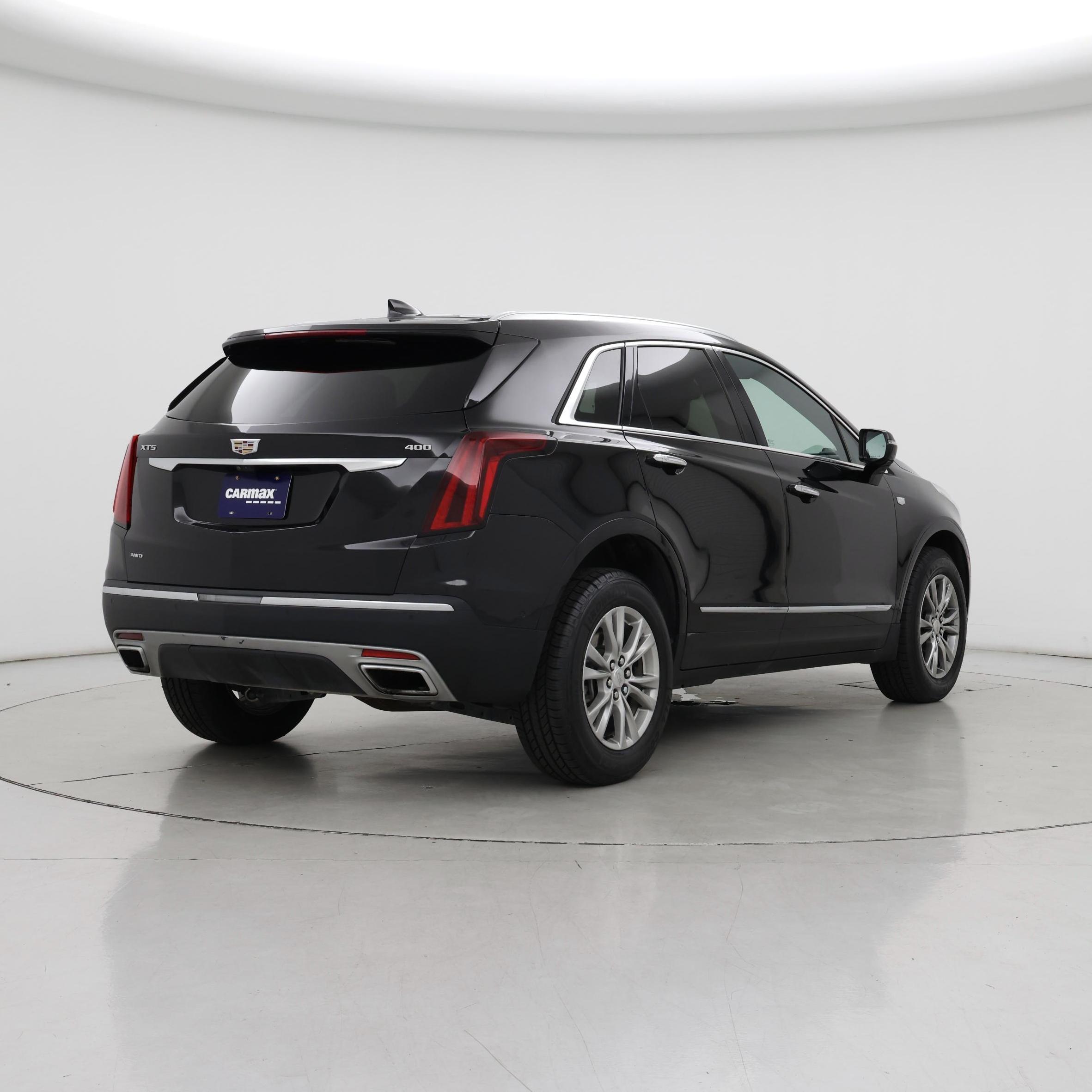 Thumbnail: 2023 Cadillac XT5 - 8