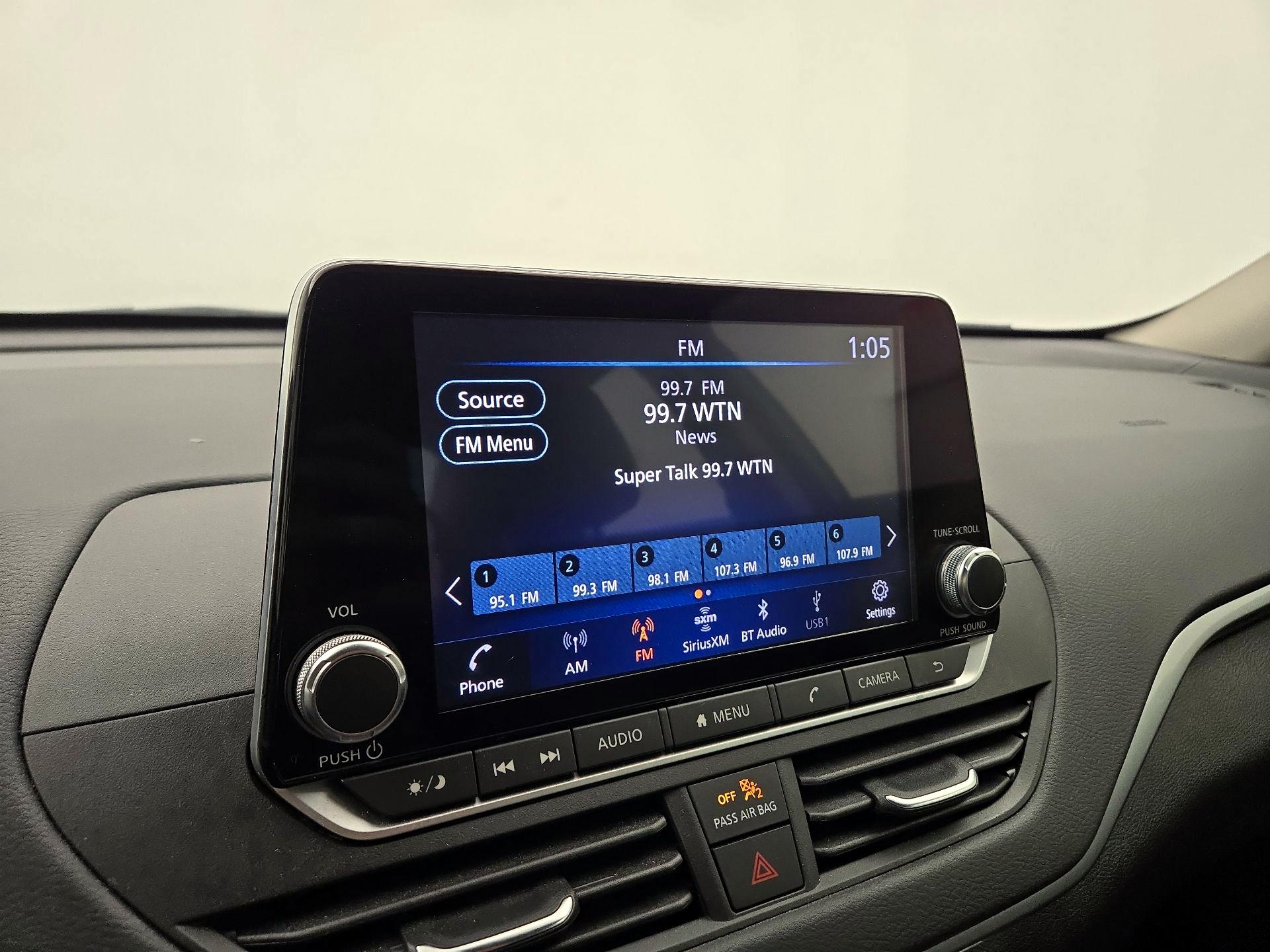 Thumbnail: 2022 Nissan Altima - 15