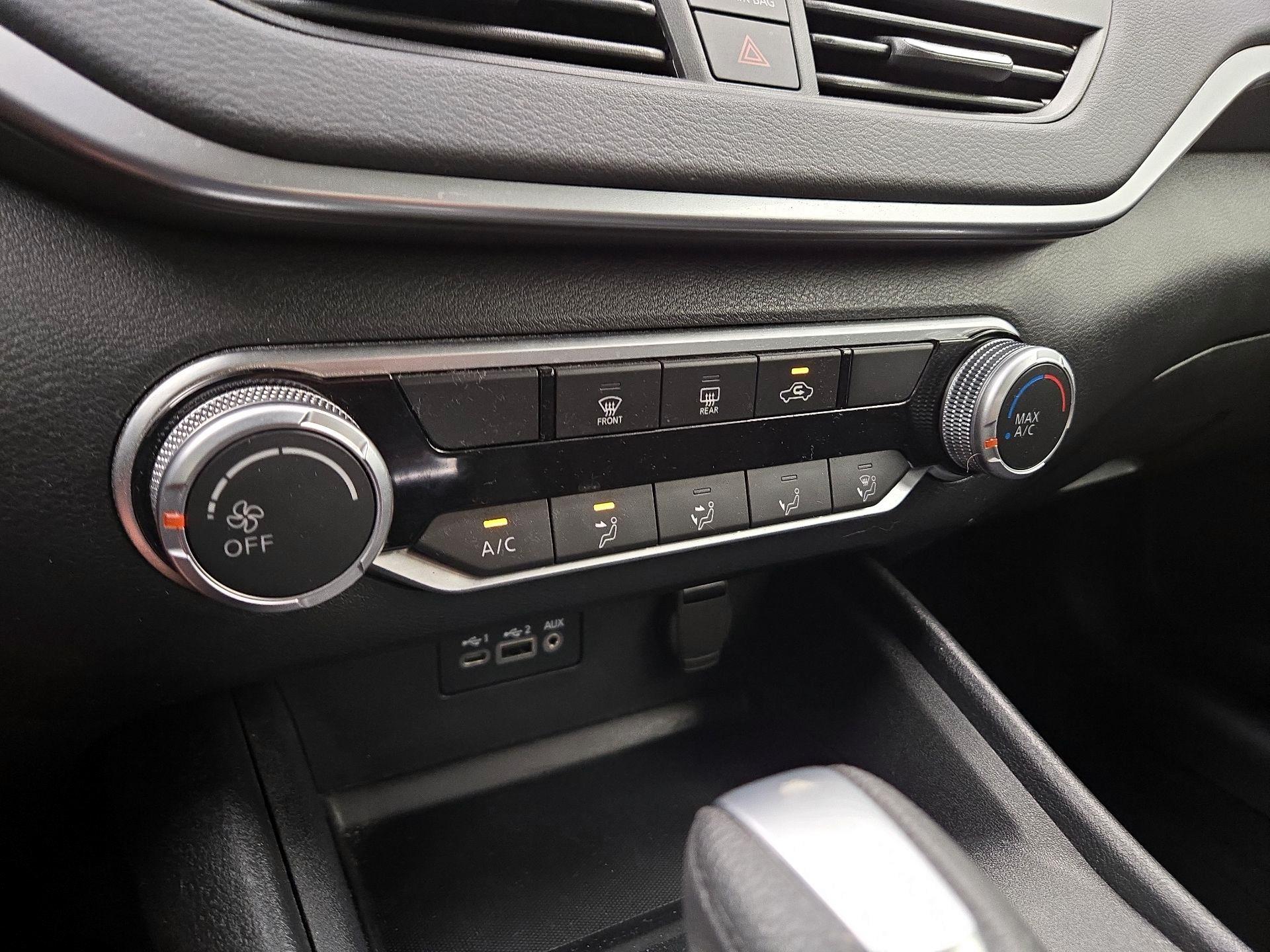 Thumbnail: 2022 Nissan Altima - 16