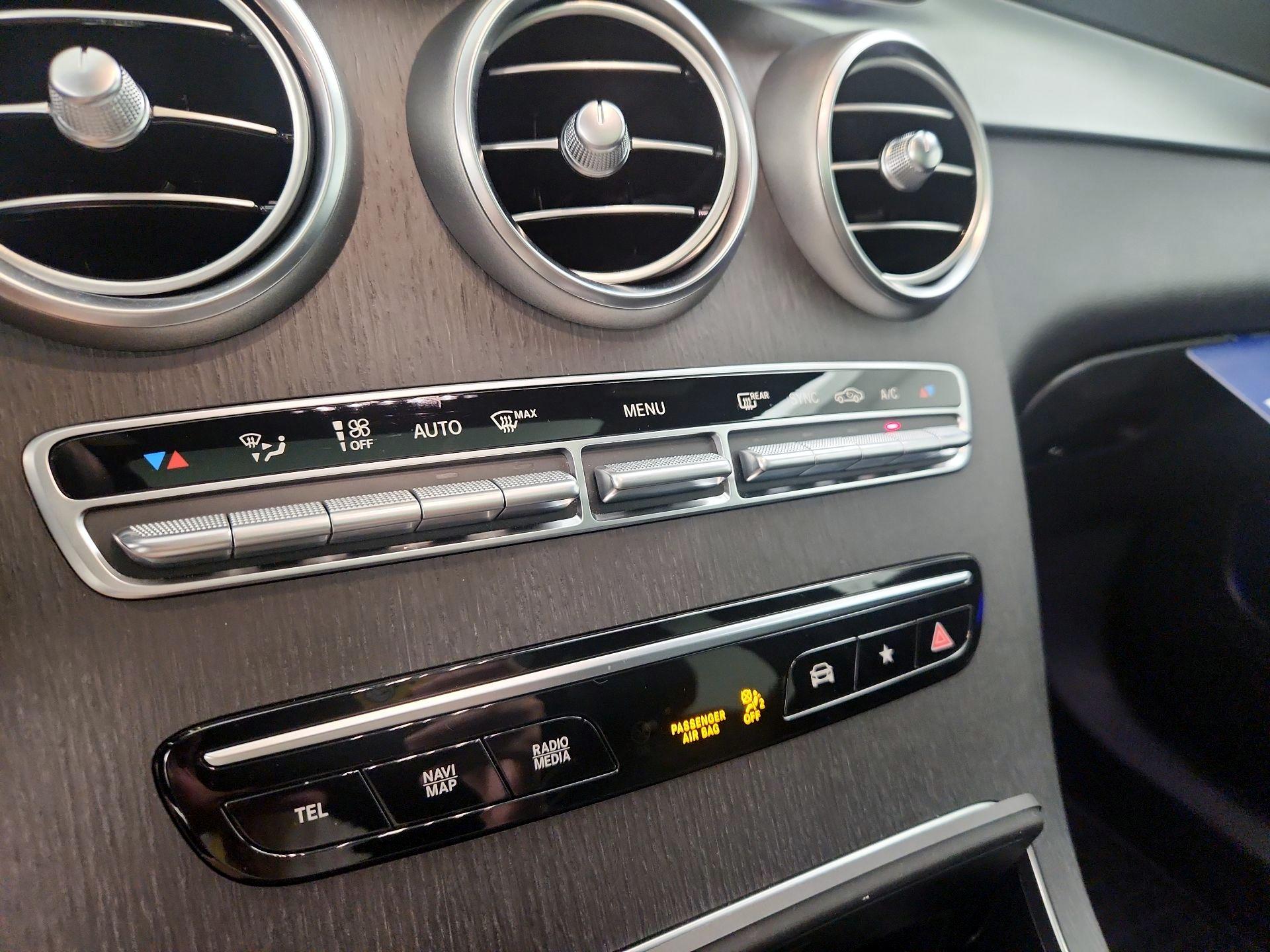 Thumbnail: 2020 Mercedes-Benz GLC - 17
