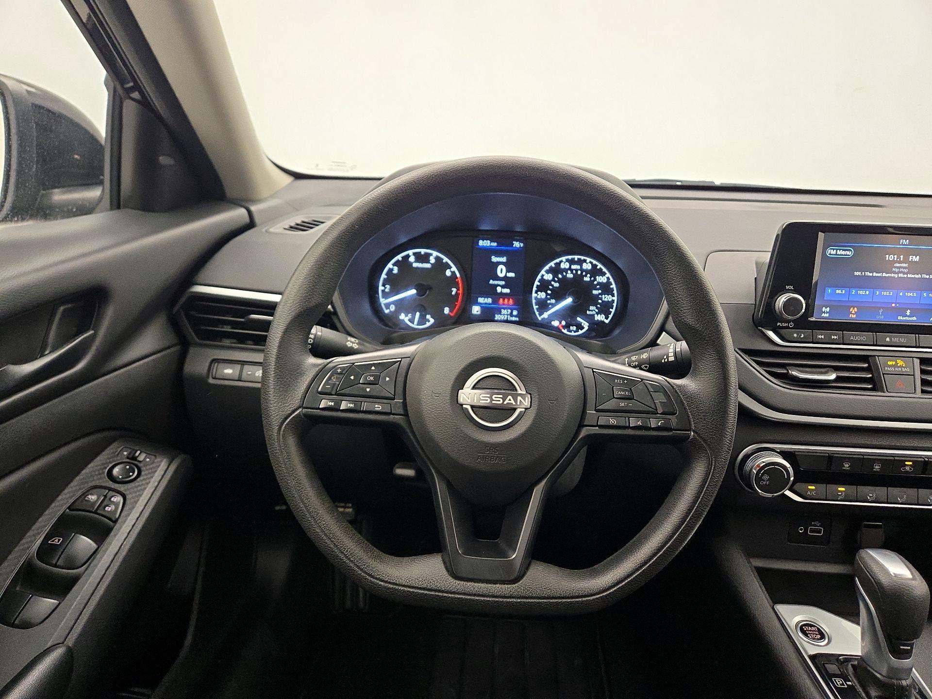 Thumbnail: 2023 Nissan Altima - 10