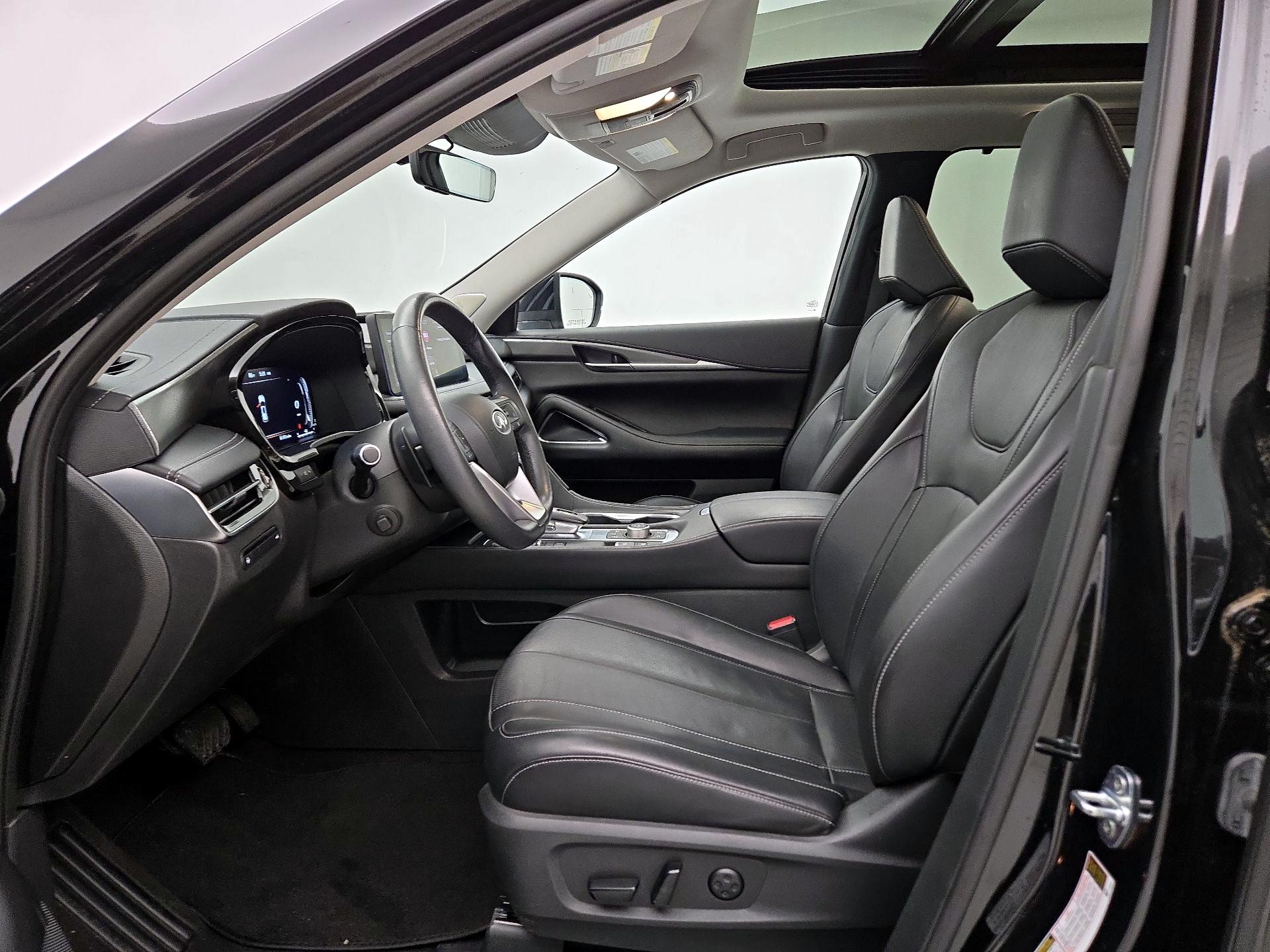 Thumbnail: 2023 INFINITI QX60 - 11