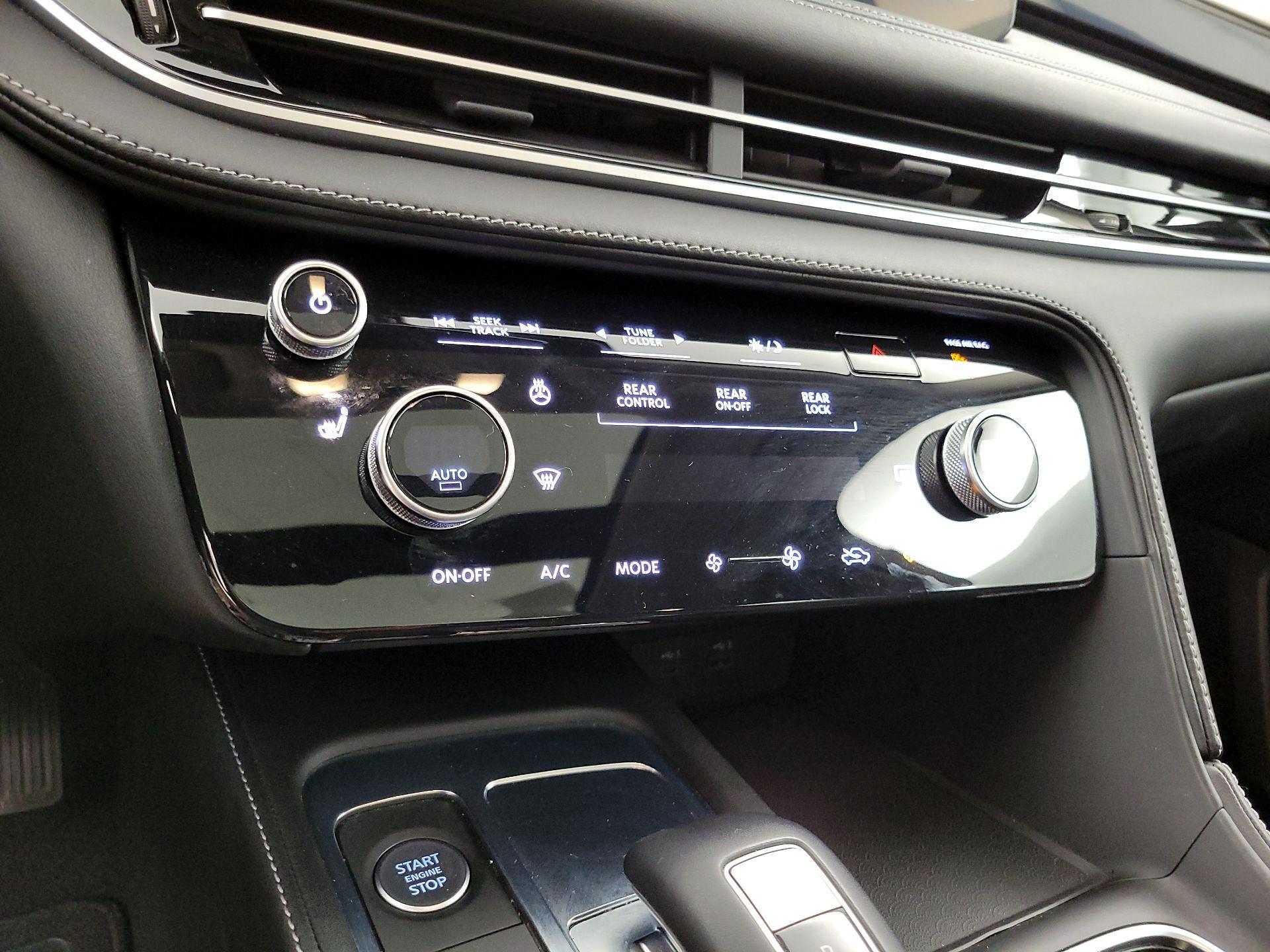 Thumbnail: 2022 INFINITI QX60 - 16