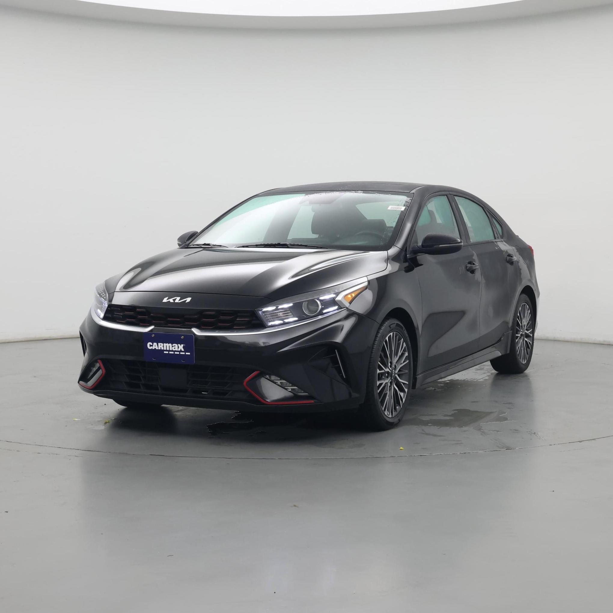 Thumbnail: 2023 Kia Forte - 4
