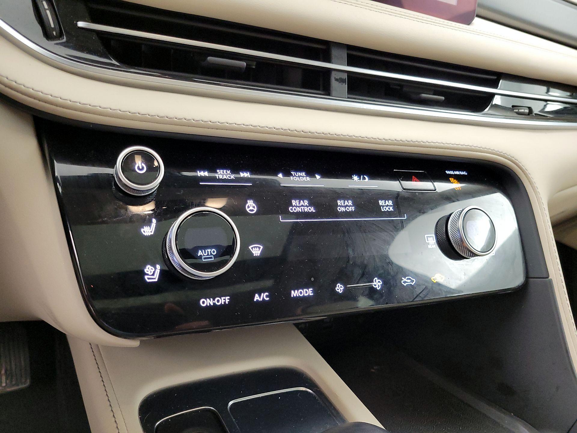 Thumbnail: 2023 INFINITI QX60 - 17