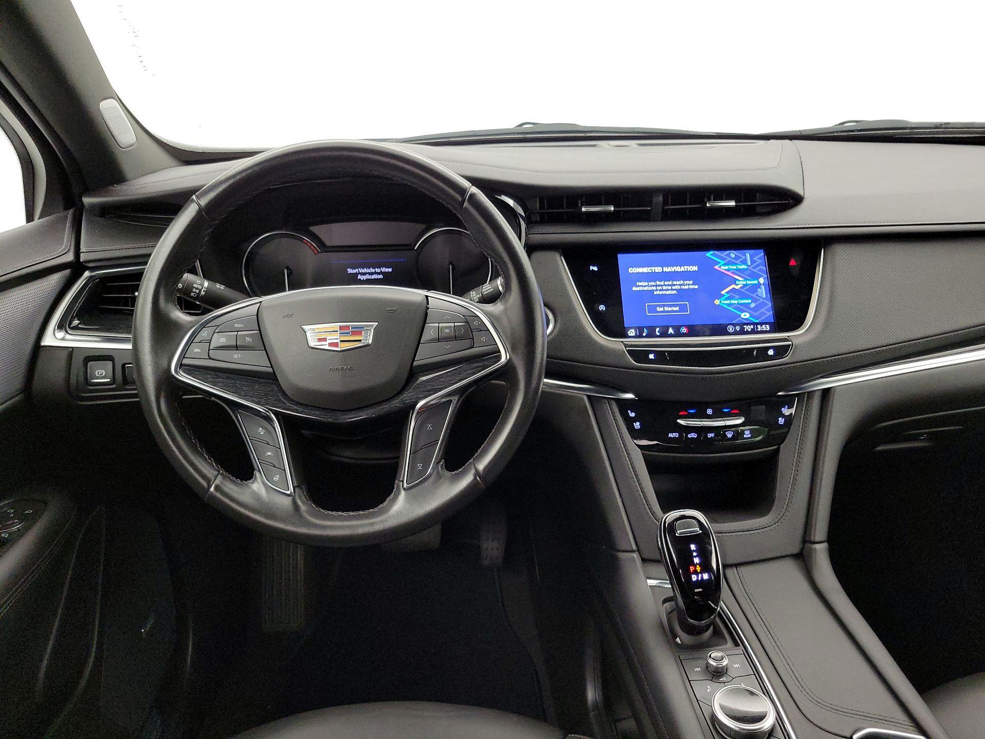 Thumbnail: 2022 Cadillac XT5 - 10