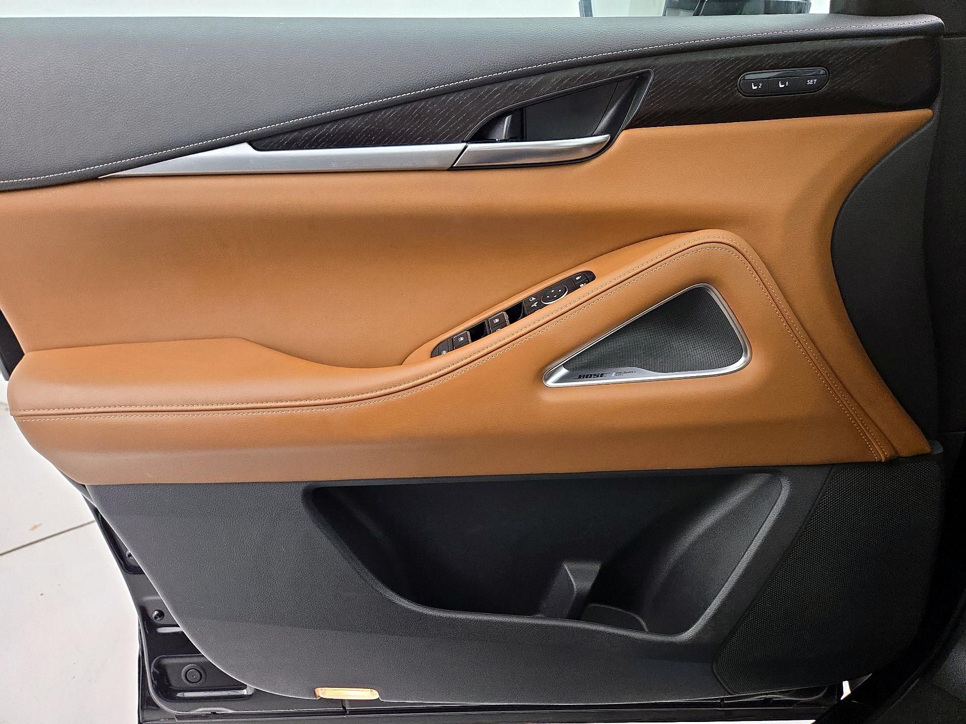 Thumbnail: 2023 INFINITI QX60 - 12