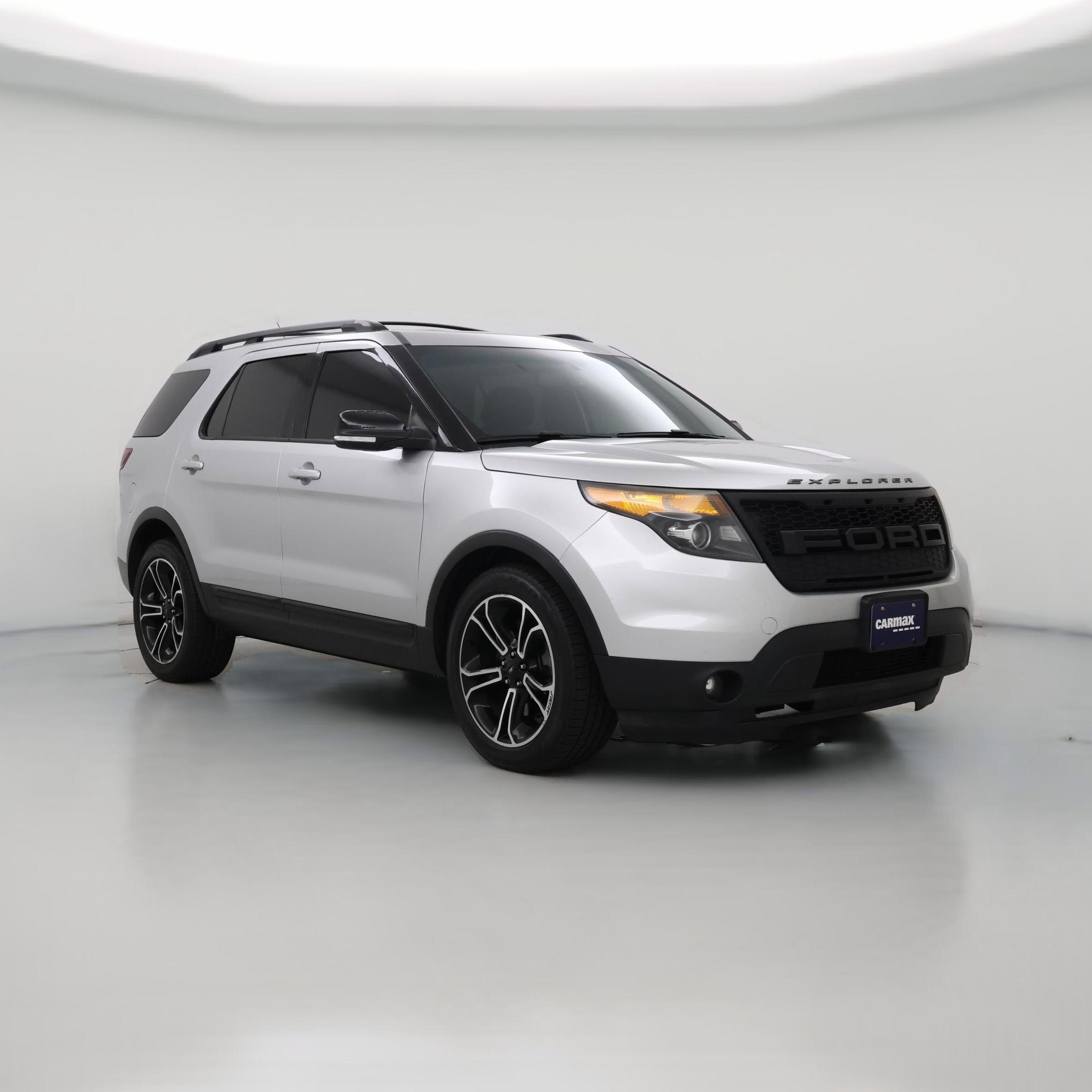 Thumbnail: 2015 Ford Explorer - 1