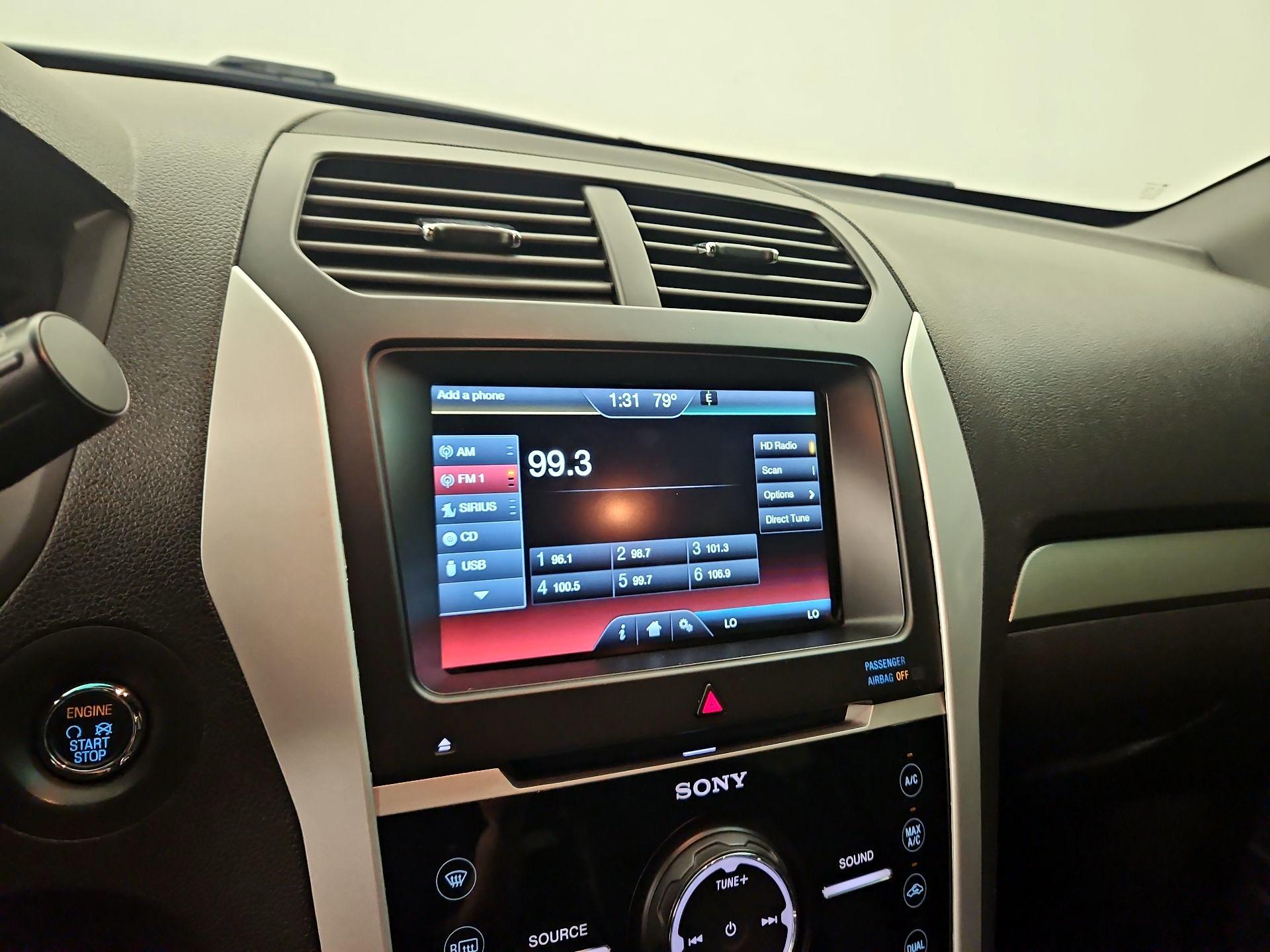 Thumbnail: 2015 Ford Explorer - 16