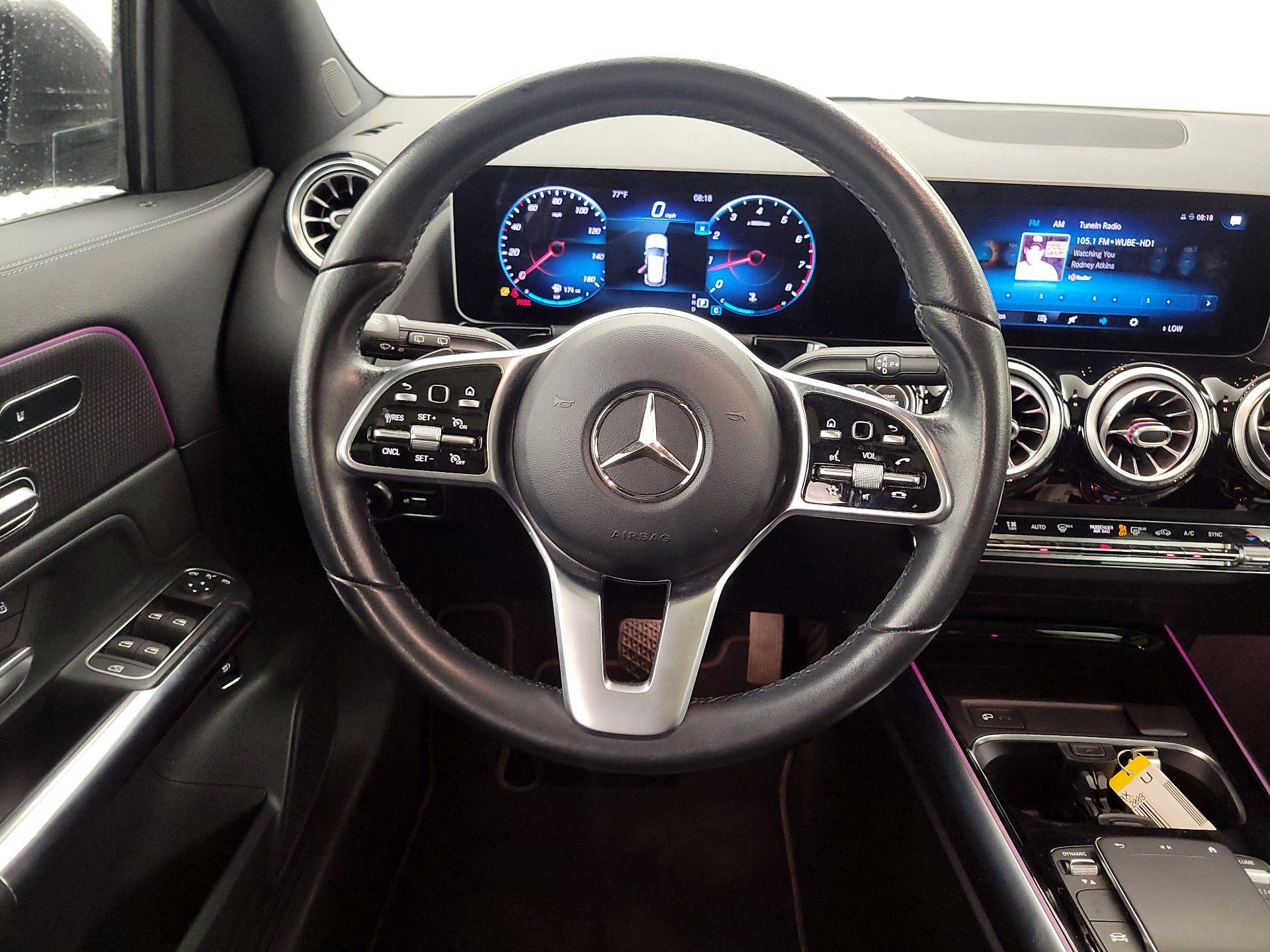 Thumbnail: 2021 Mercedes-Benz GLA - 10