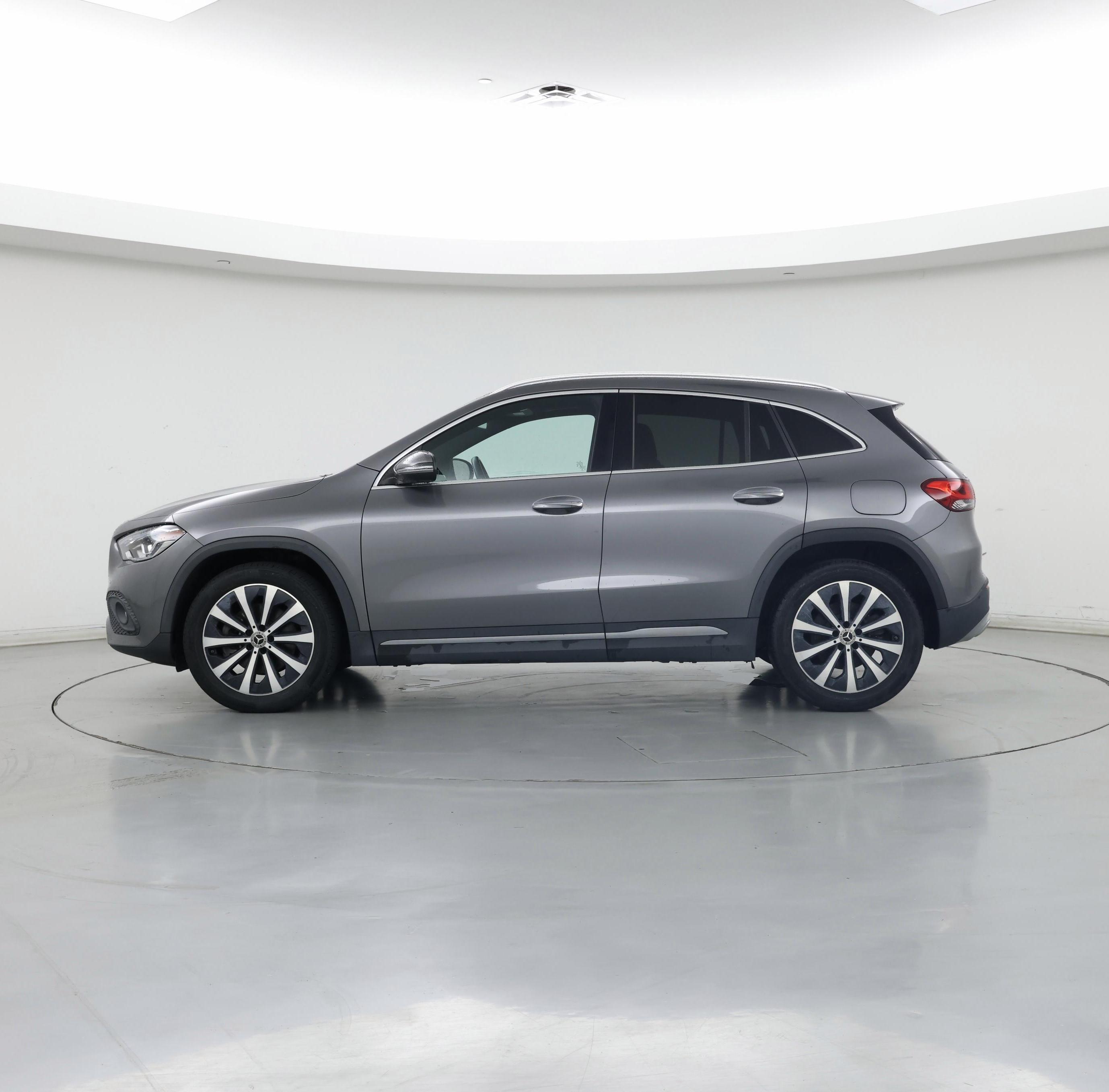 Thumbnail: 2021 Mercedes-Benz GLA - 3