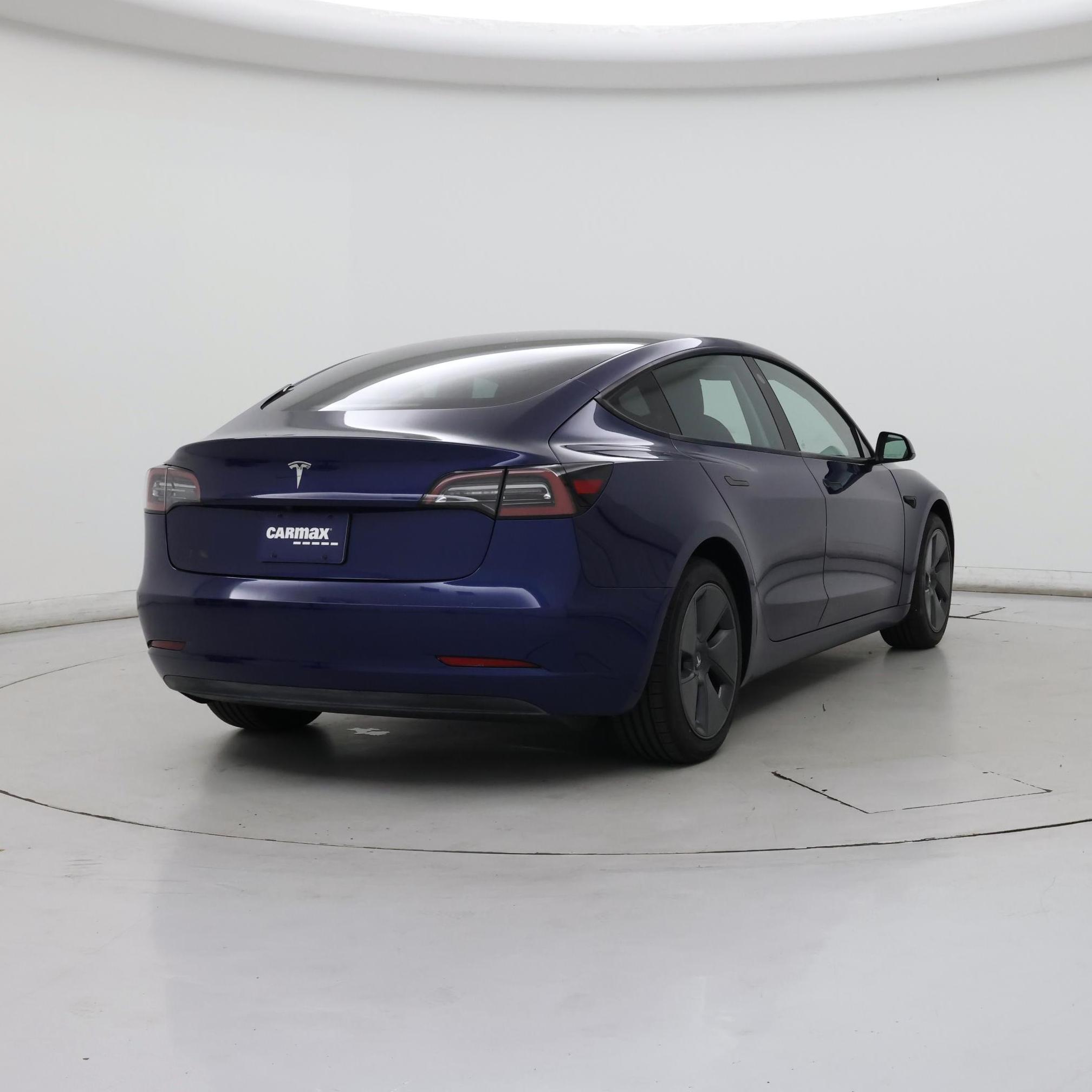Thumbnail: 2022 Tesla Model 3 - 8