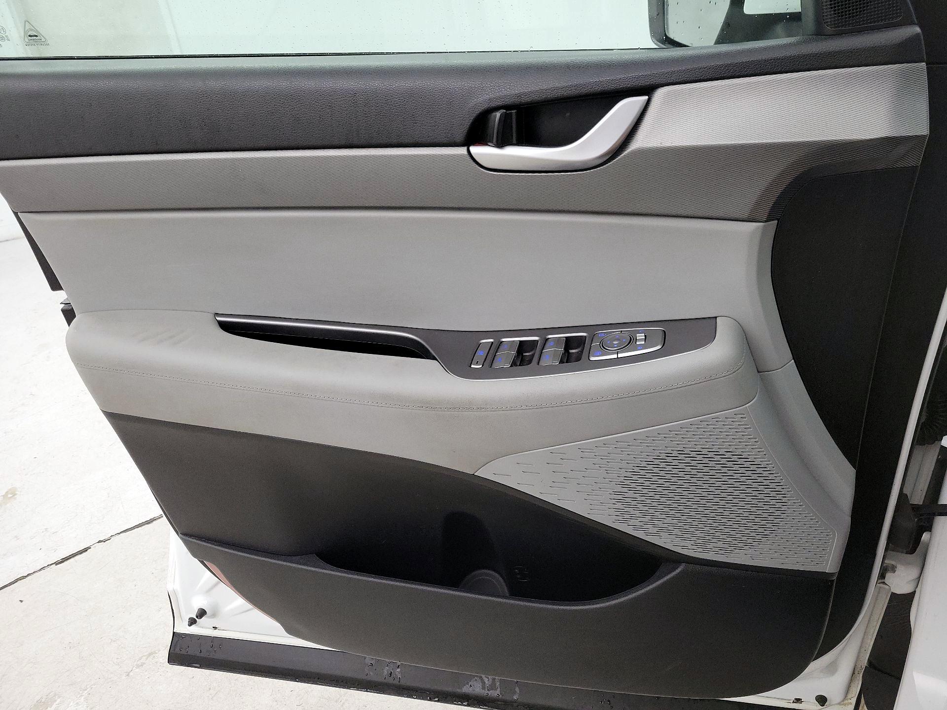 Thumbnail: 2022 Hyundai Palisade - 12
