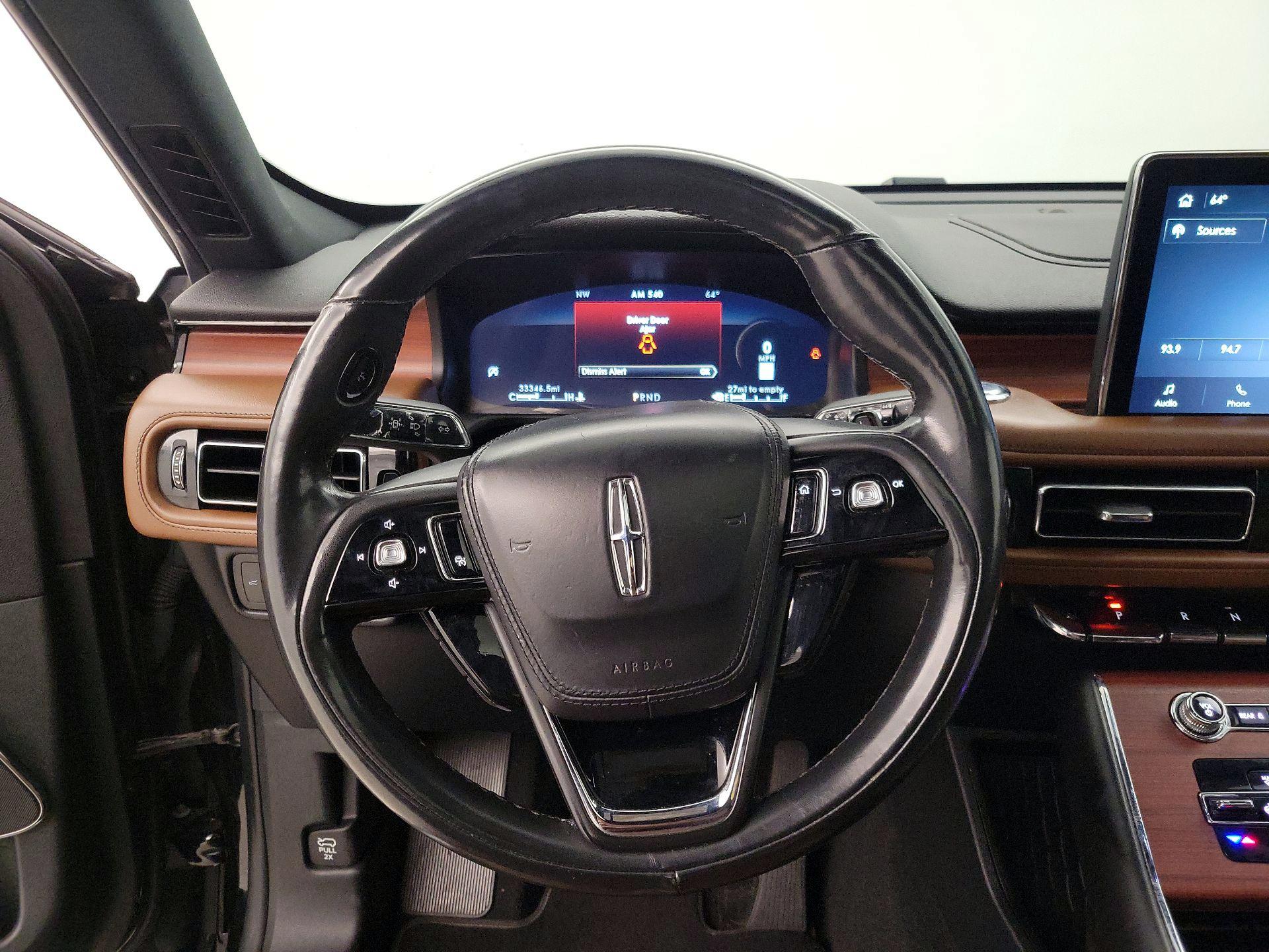 Thumbnail: 2021 Lincoln Aviator - 10