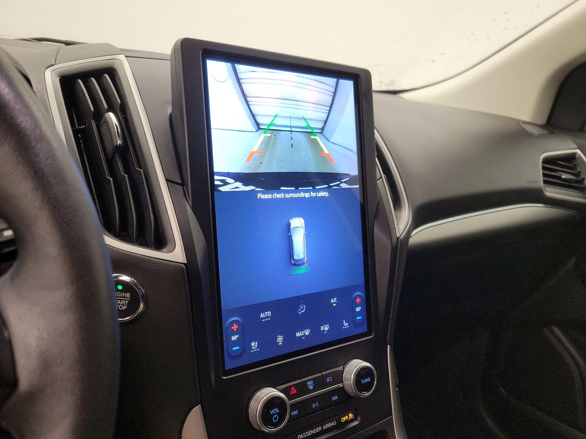 Thumbnail: 2022 Ford Edge - 14