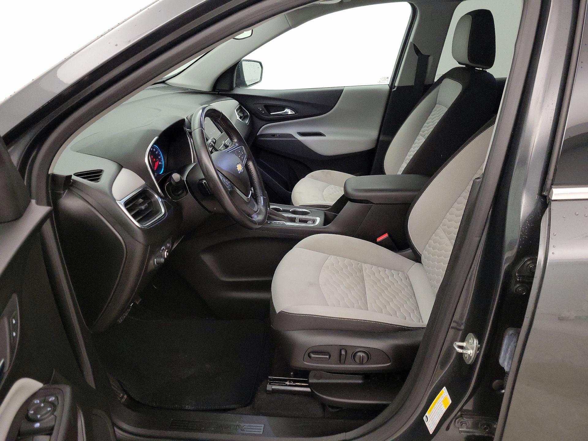 Thumbnail: 2020 Chevrolet Equinox - 11