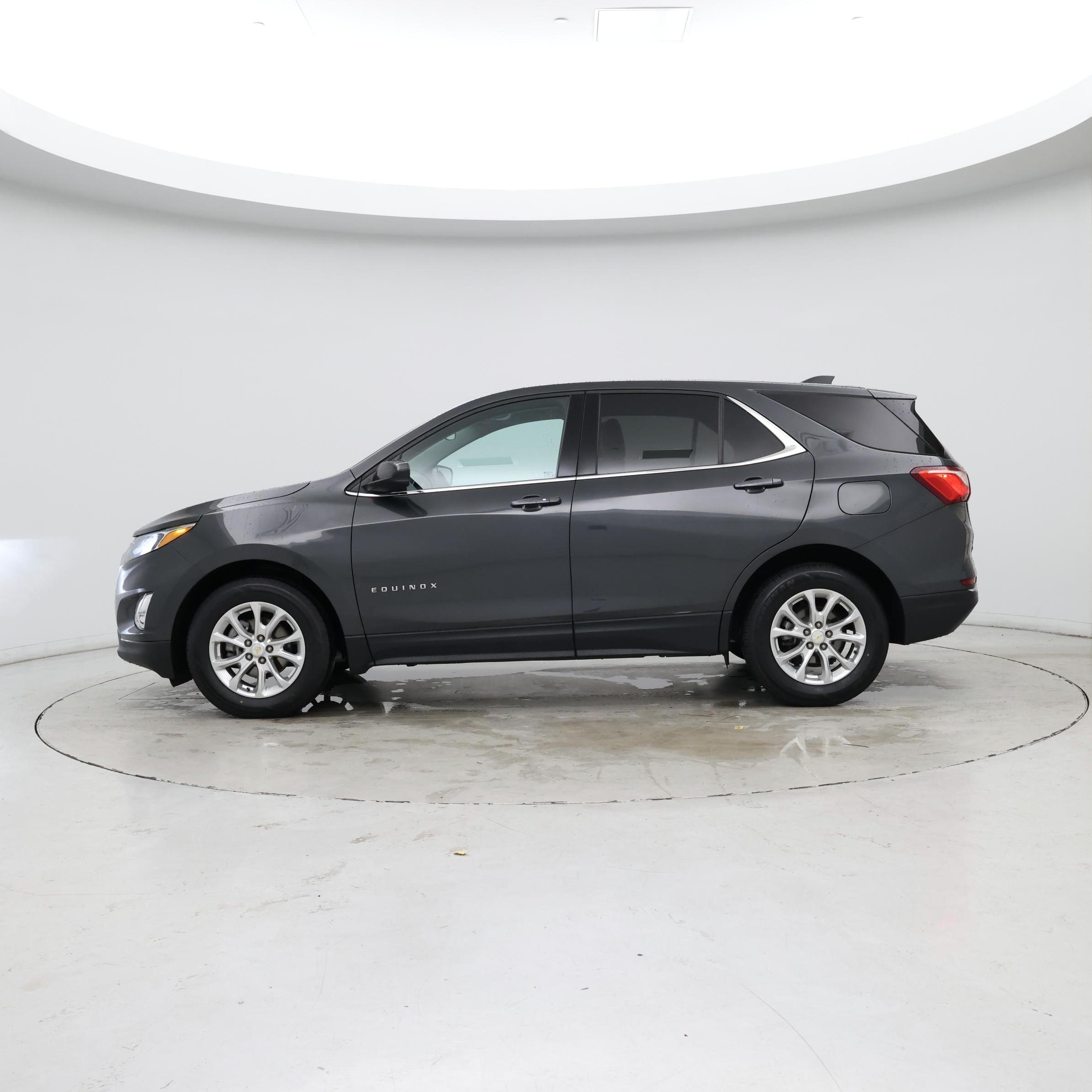 Thumbnail: 2020 Chevrolet Equinox - 3