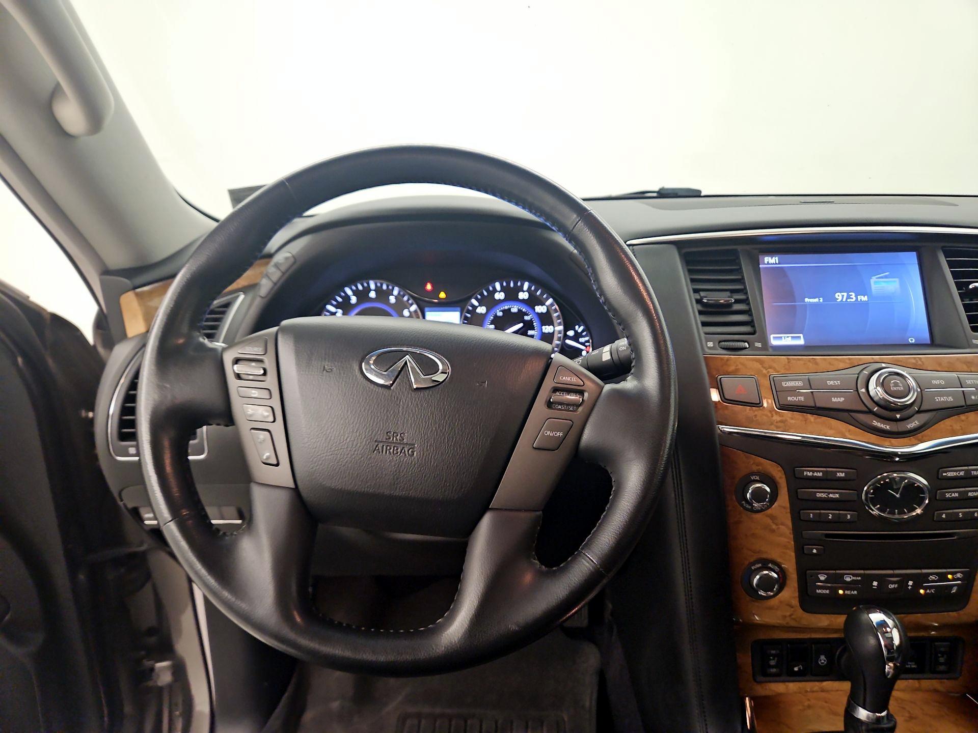 Thumbnail: 2013 INFINITI QX56 - 10