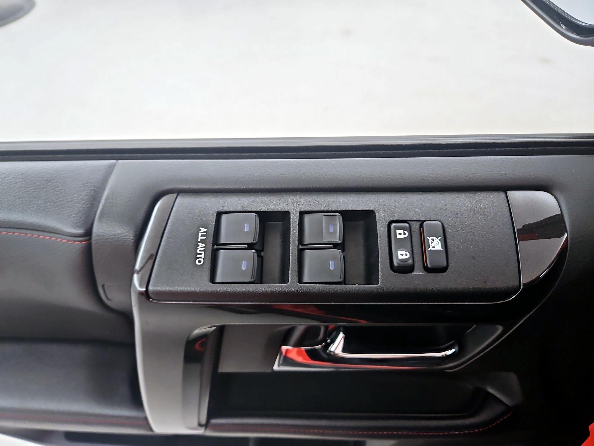 Thumbnail: 2023 Toyota 4Runner - 12