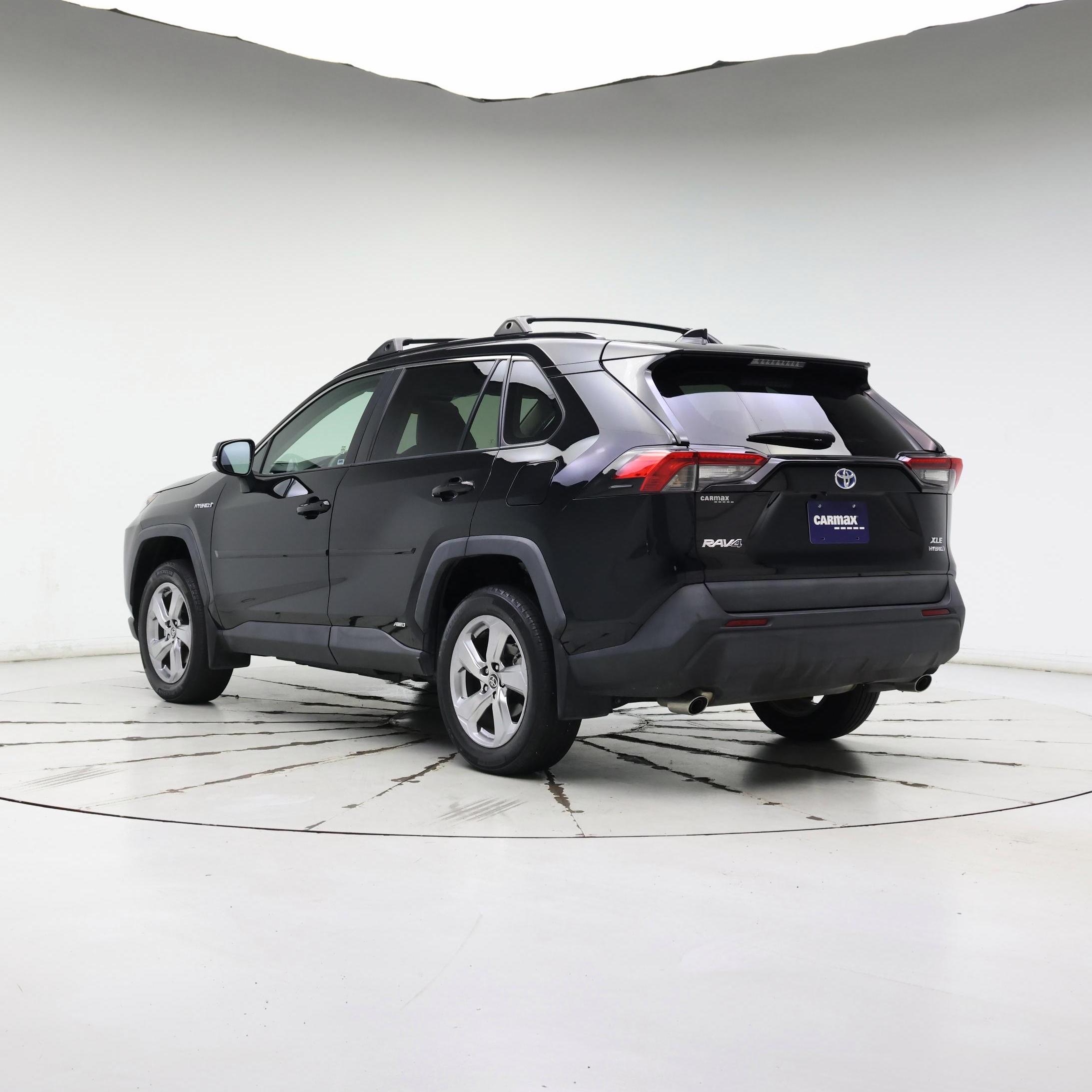 Thumbnail: 2021 Toyota RAV4 - 2