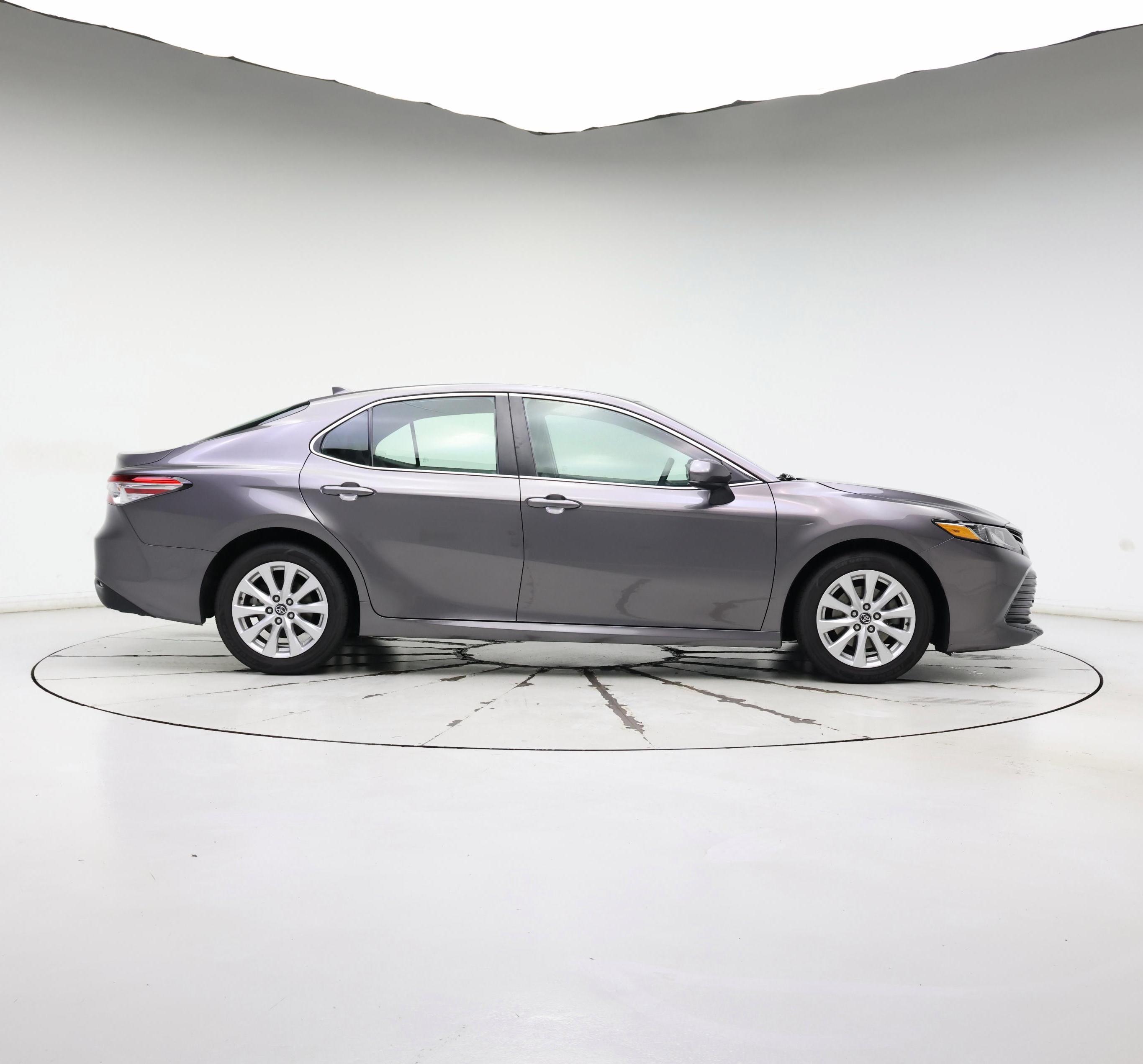 Thumbnail: 2020 Toyota Camry - 7
