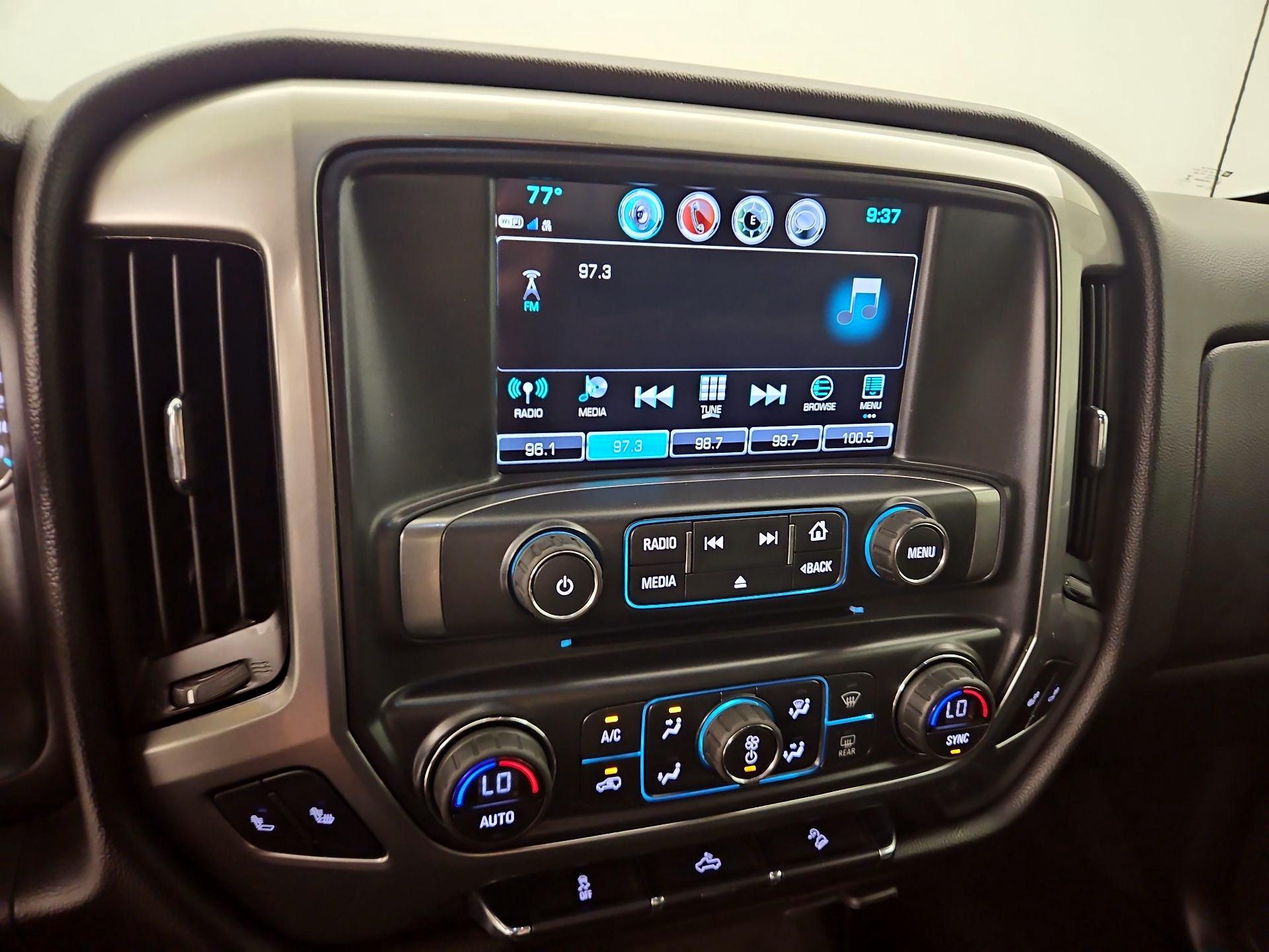 Thumbnail: 2017 Chevrolet Silverado 1500 - 16