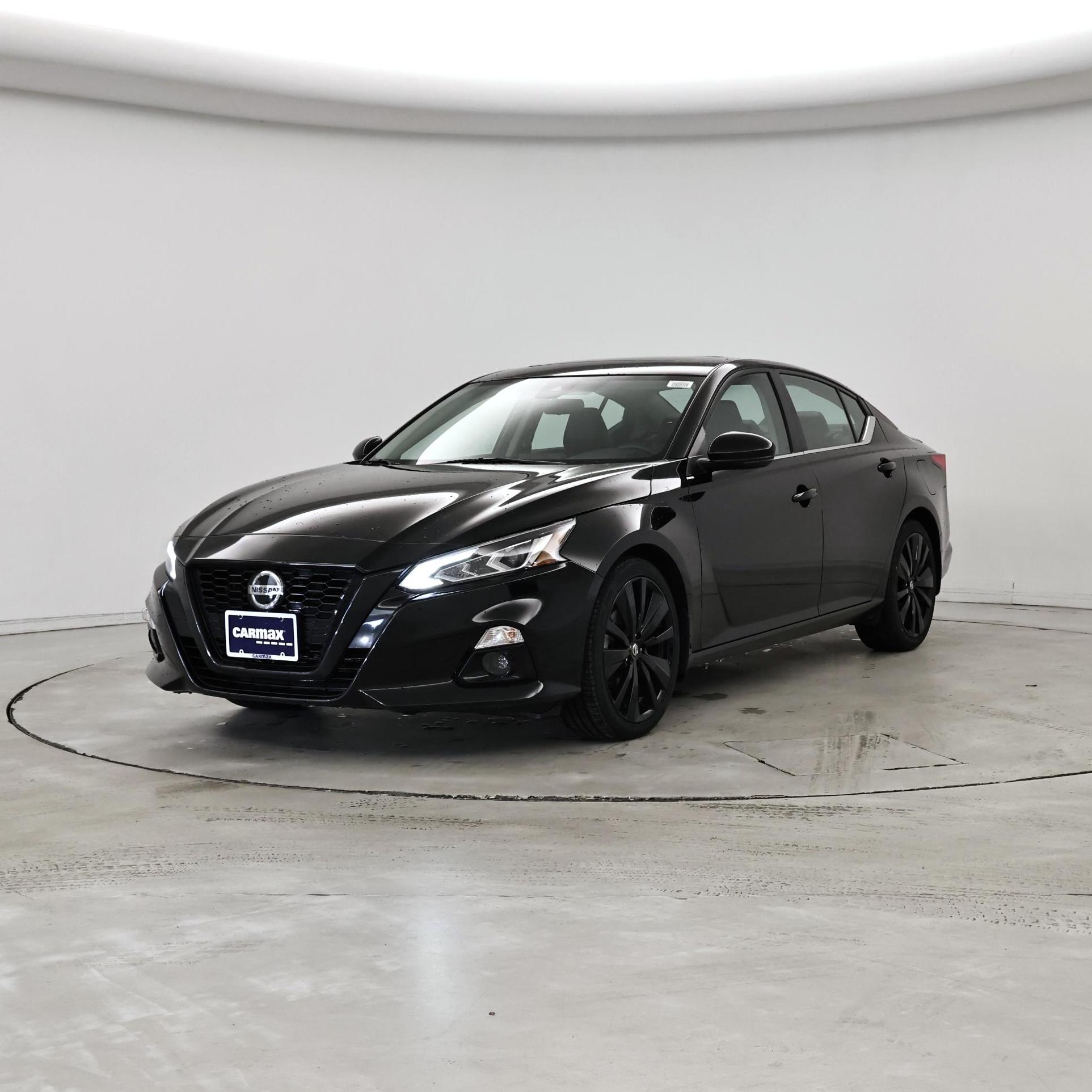 Thumbnail: 2022 Nissan Altima - 4