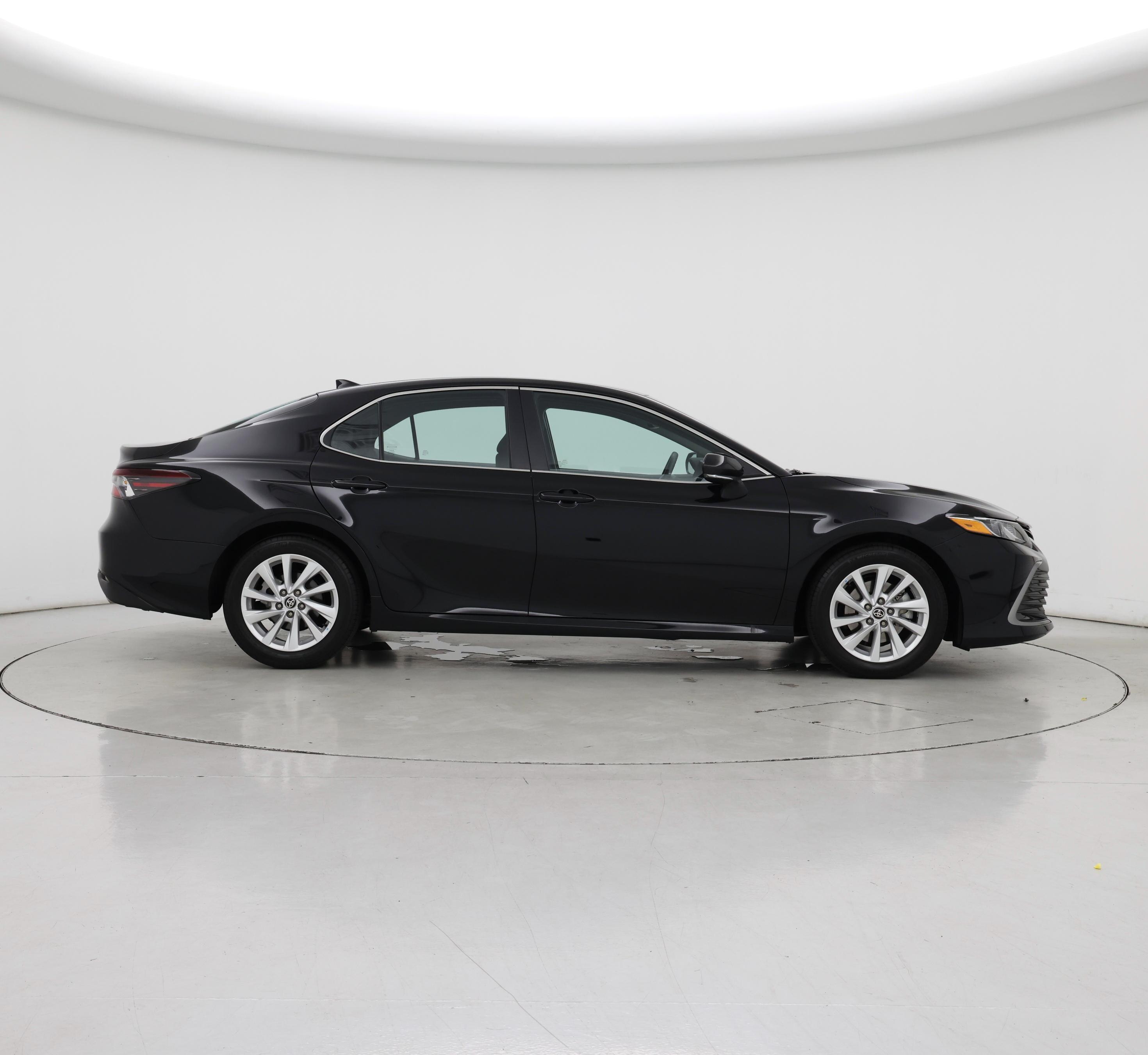 Thumbnail: 2022 Toyota Camry - 7