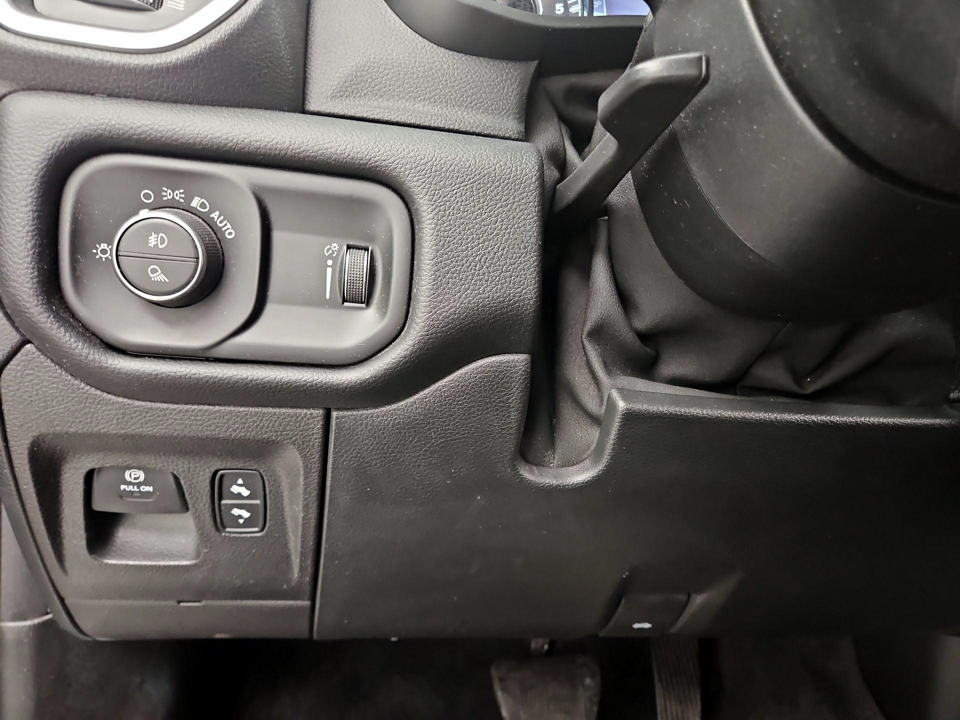 Thumbnail: 2022 RAM 1500 - 13