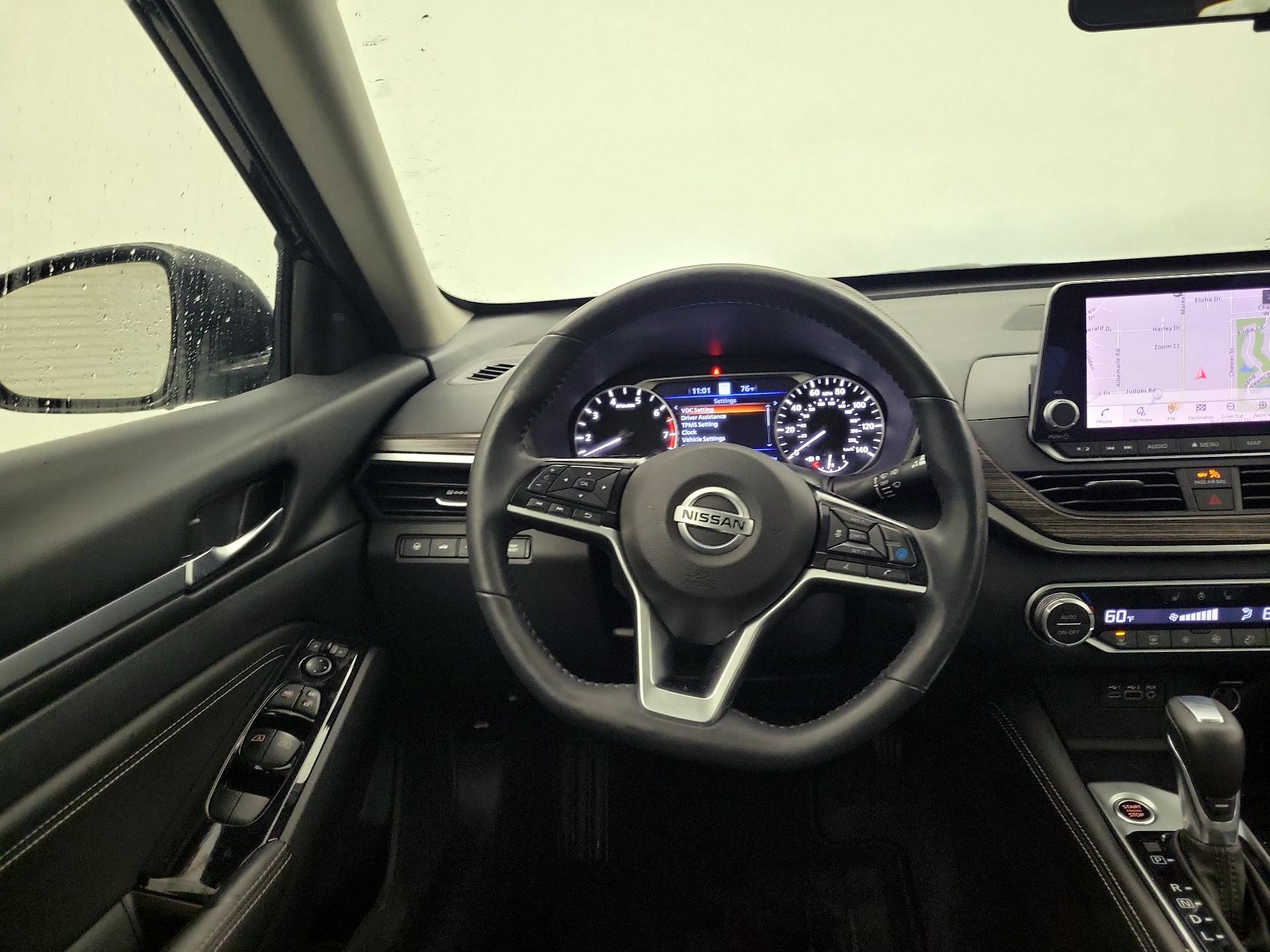 Thumbnail: 2022 Nissan Altima - 10