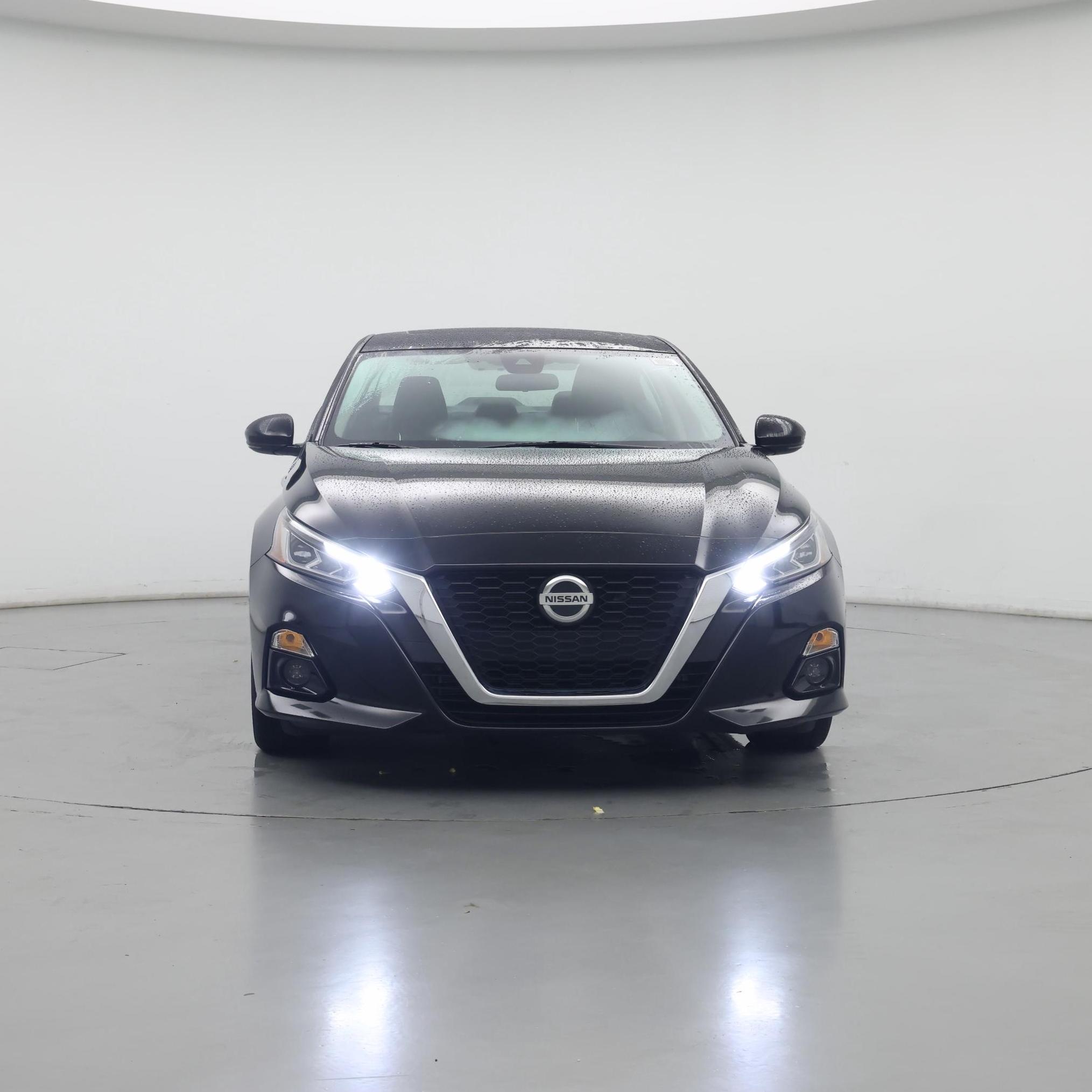 Thumbnail: 2022 Nissan Altima - 5