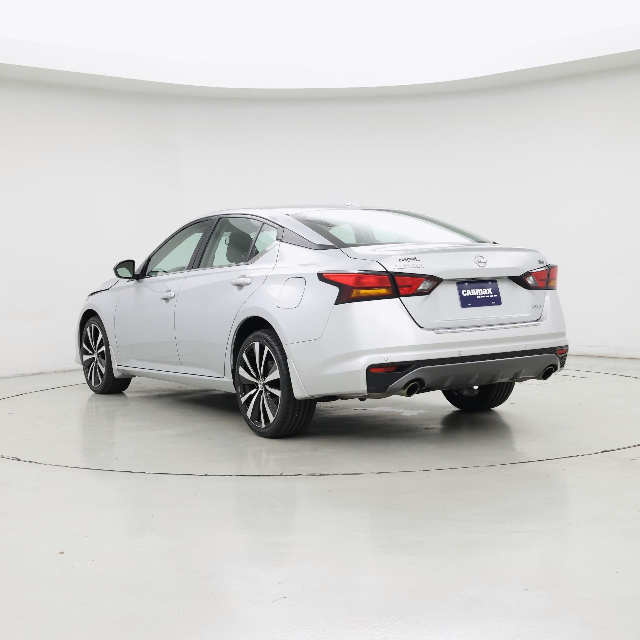 Thumbnail: 2022 Nissan Altima - 2