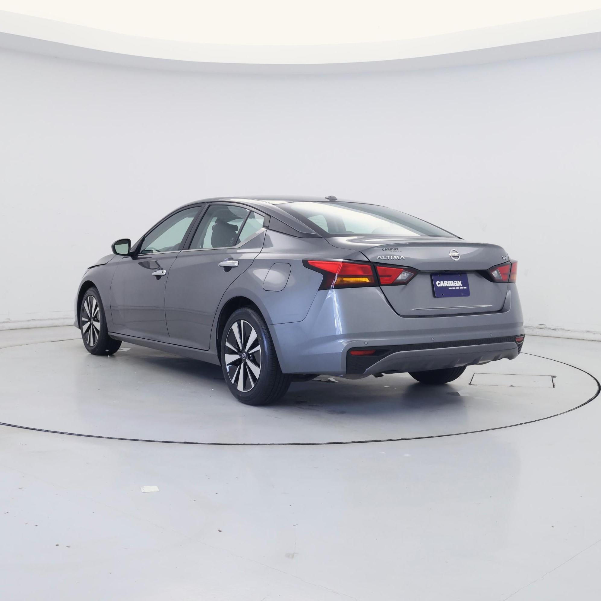 Thumbnail: 2022 Nissan Altima - 2