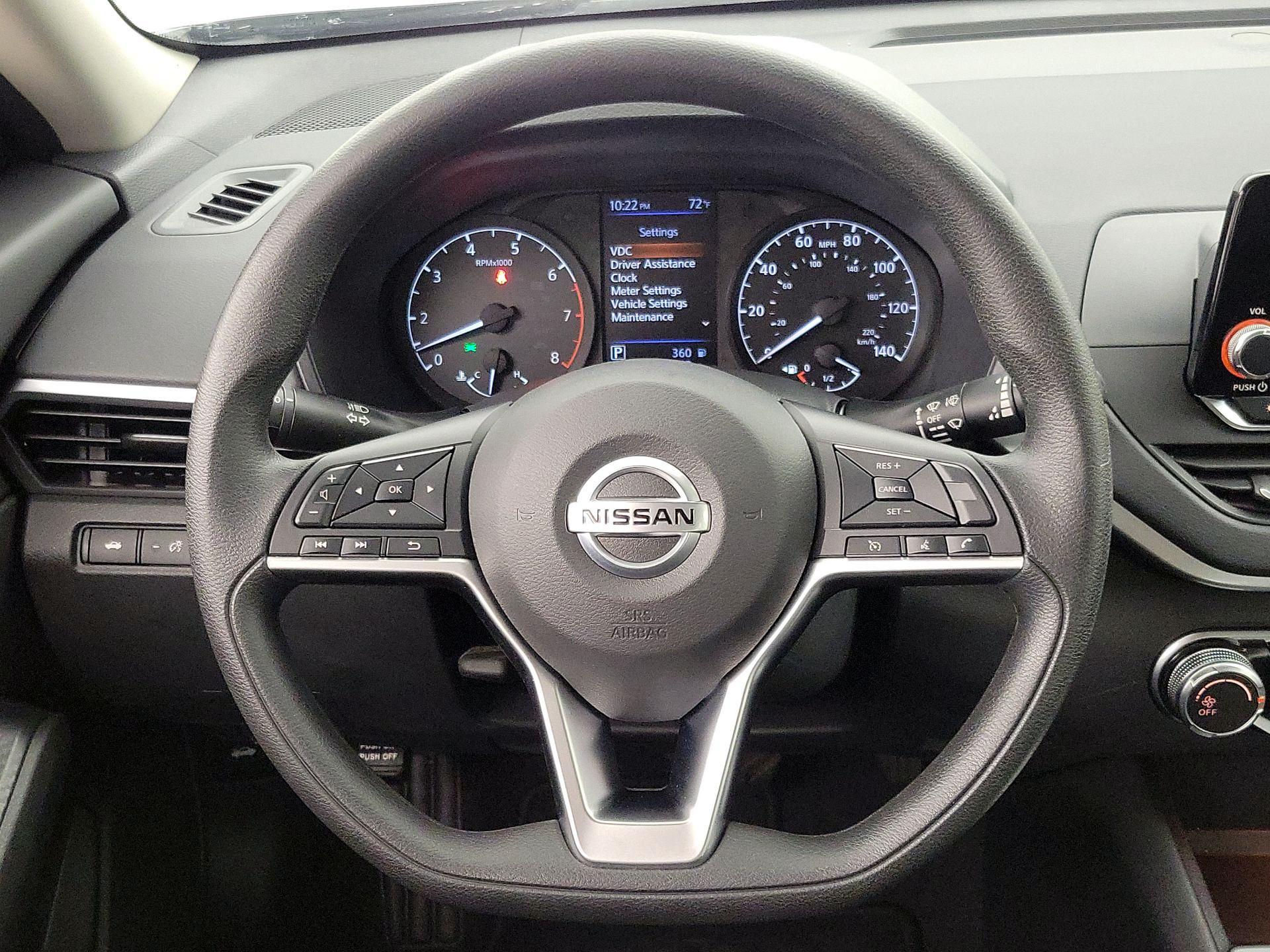 Thumbnail: 2022 Nissan Altima - 10