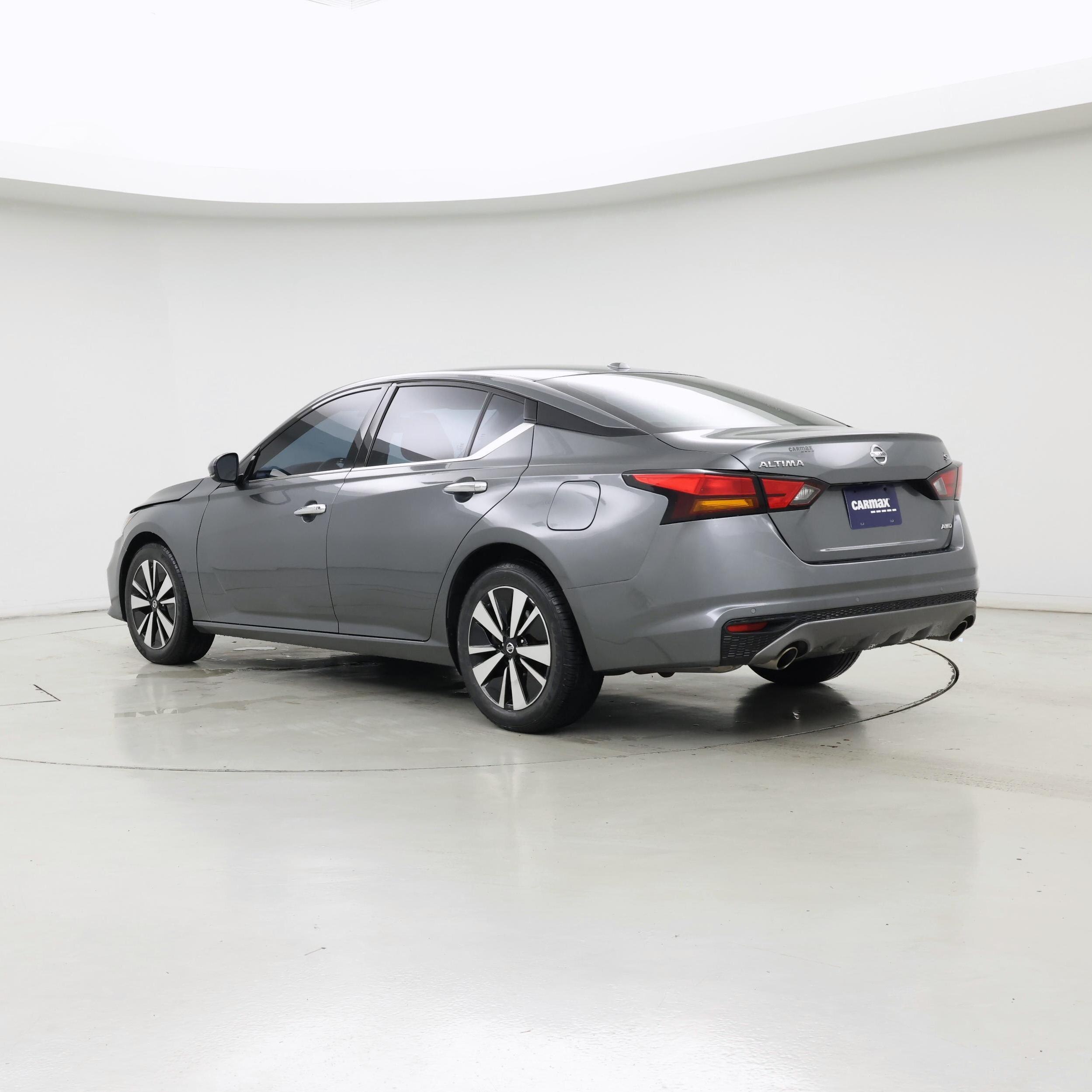 Thumbnail: 2020 Nissan Altima - 2