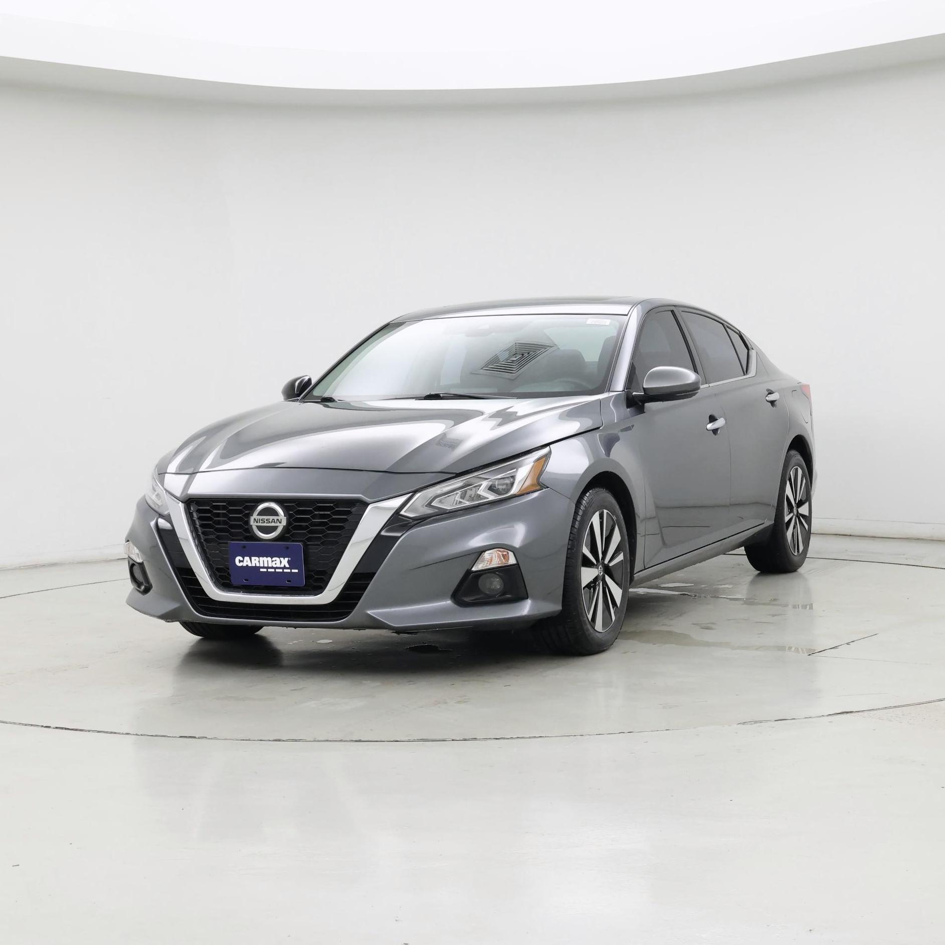 Thumbnail: 2020 Nissan Altima - 4