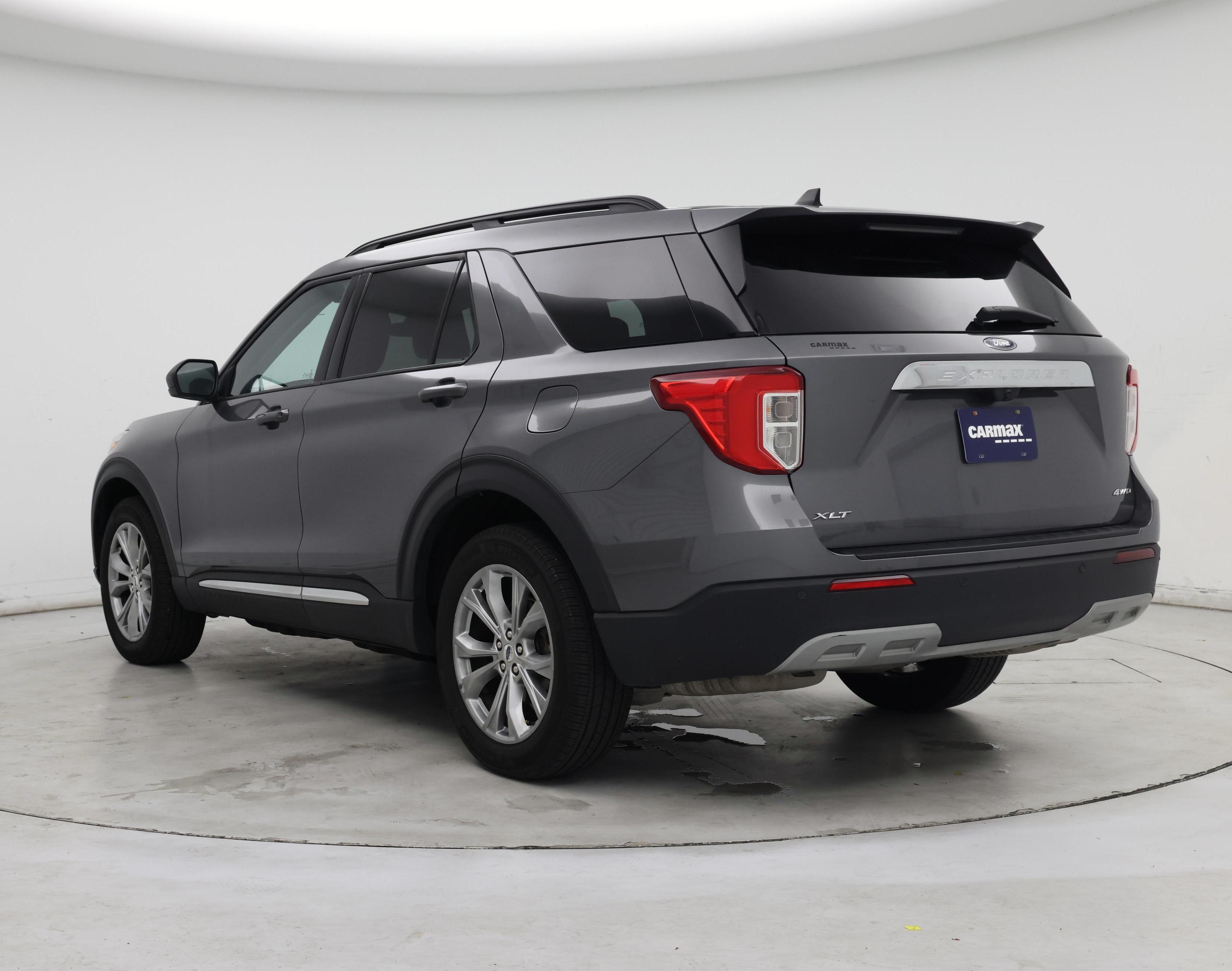 Thumbnail: 2022 Ford Explorer - 2
