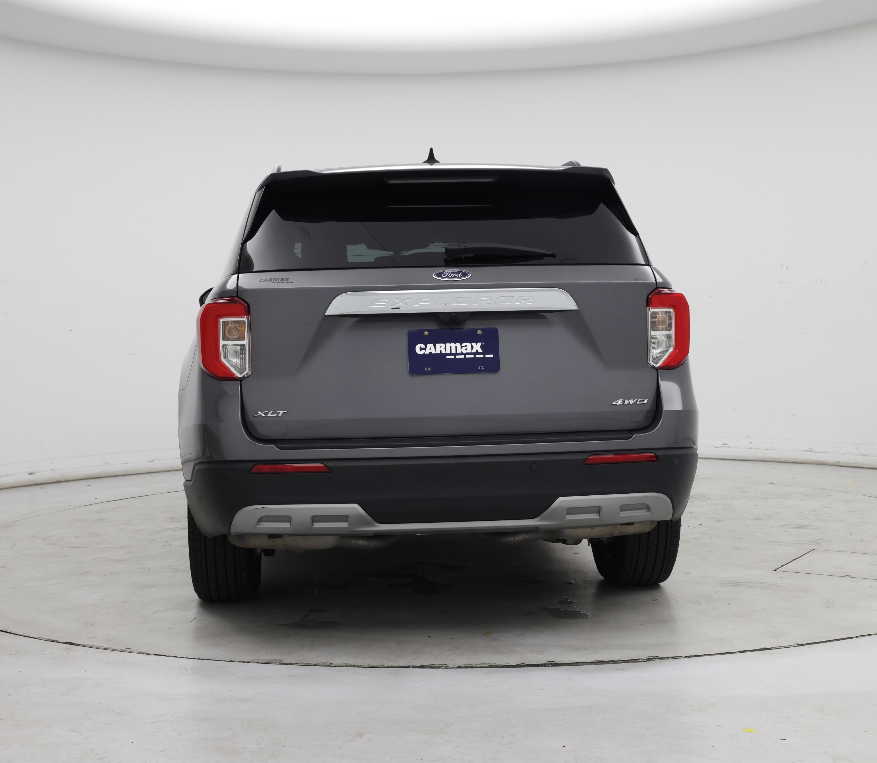 Thumbnail: 2022 Ford Explorer - 6