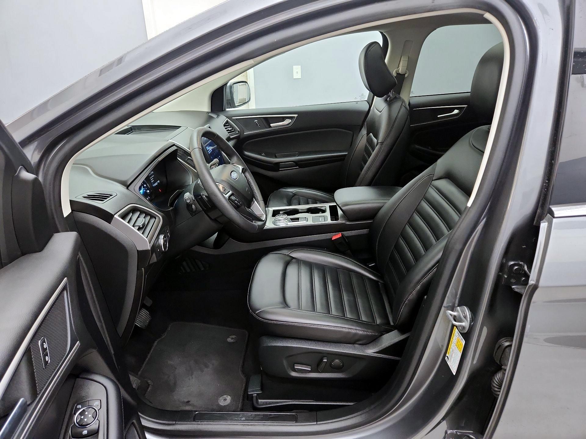 Thumbnail: 2022 Ford Edge - 11