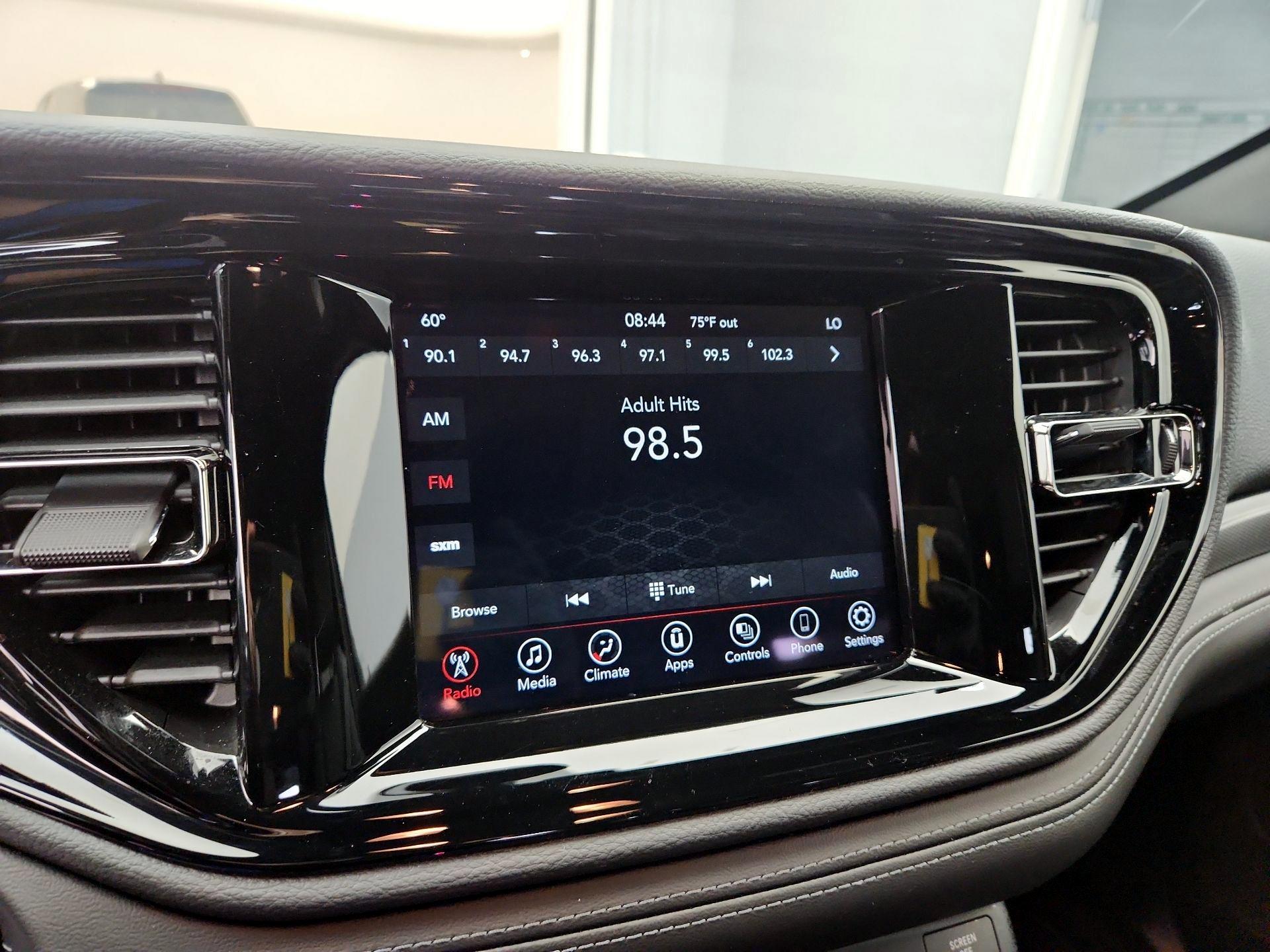 Thumbnail: 2021 Dodge Durango - 15