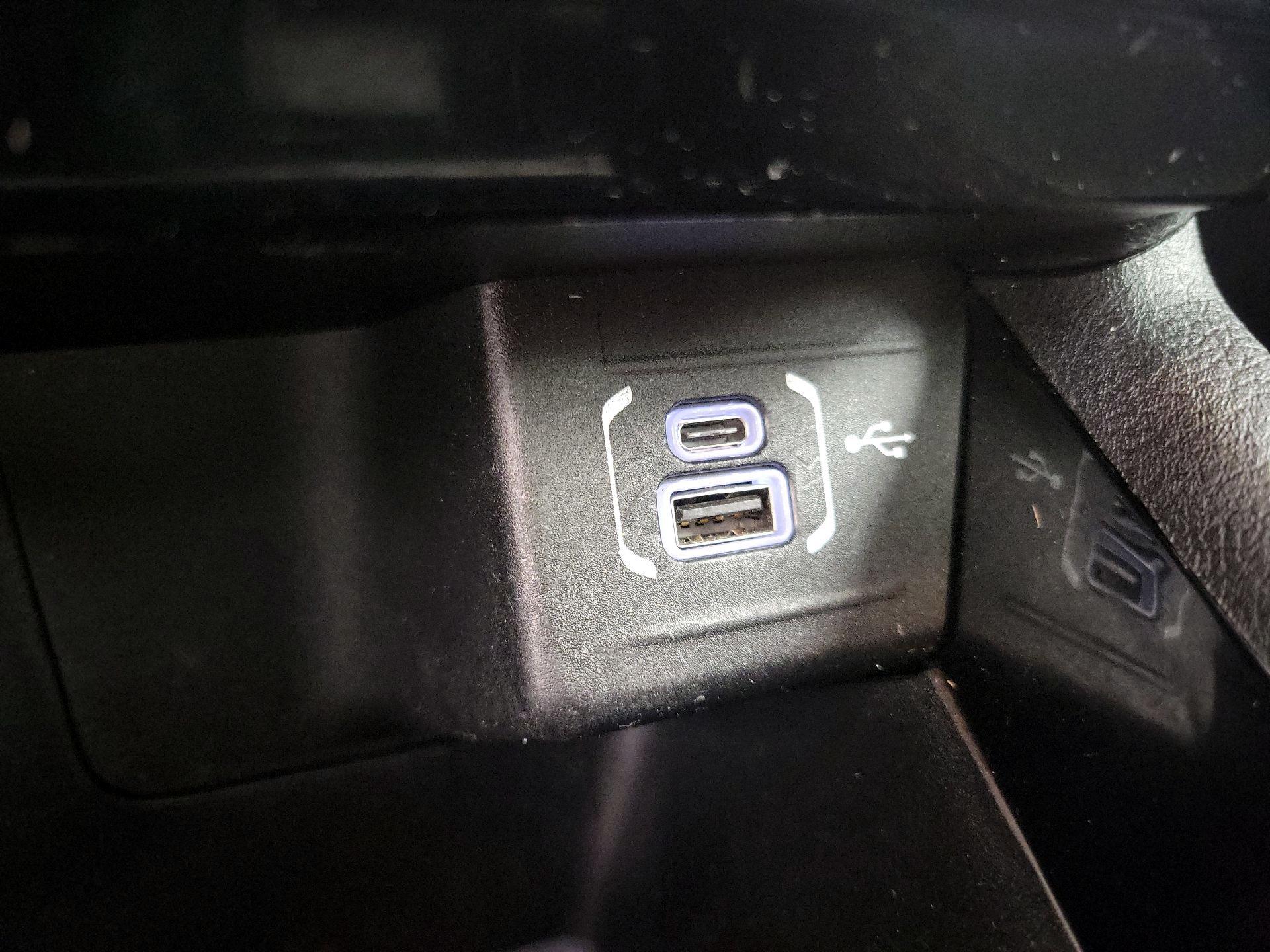 Thumbnail: 2022 Jeep Compass - 19