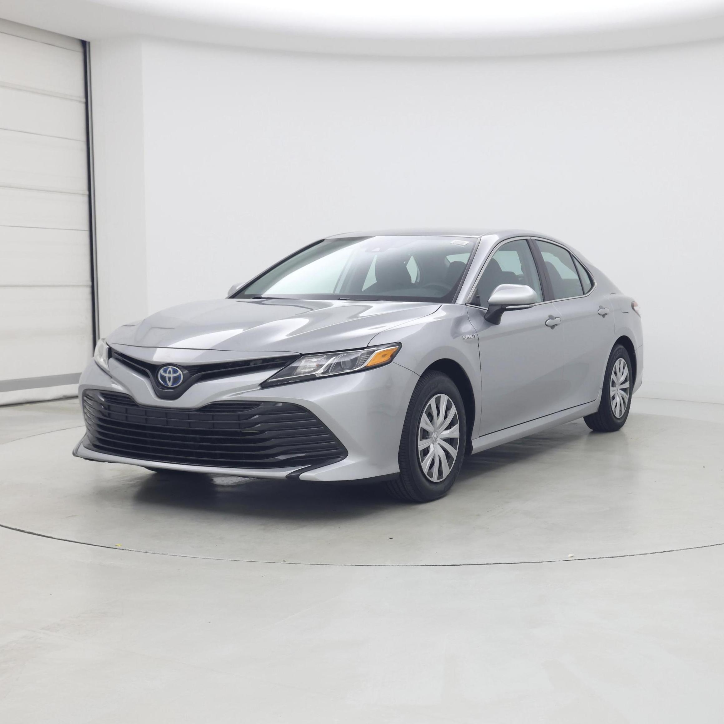 Thumbnail: 2020 Toyota Camry - 4