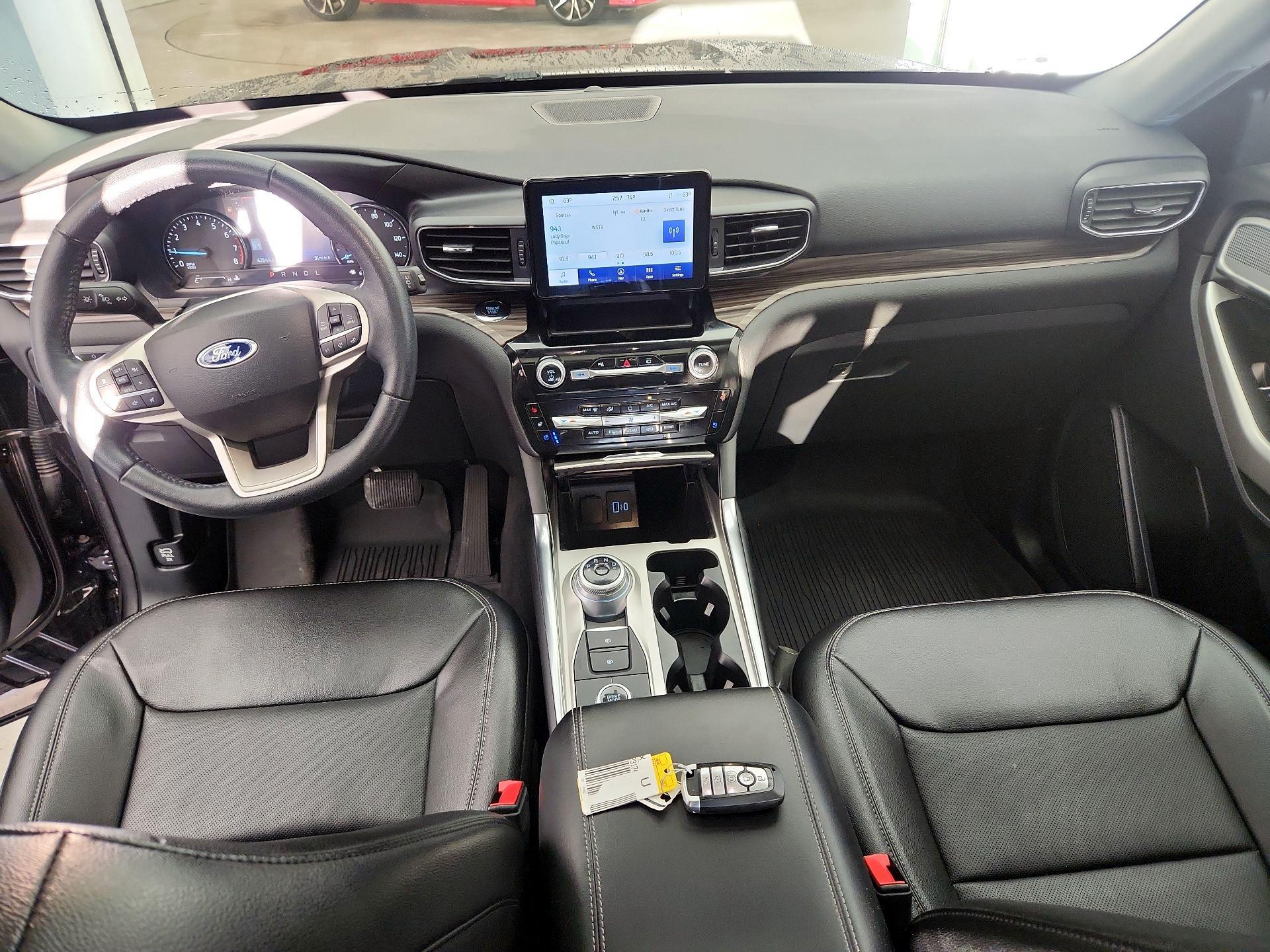 Thumbnail: 2022 Ford Explorer - 9