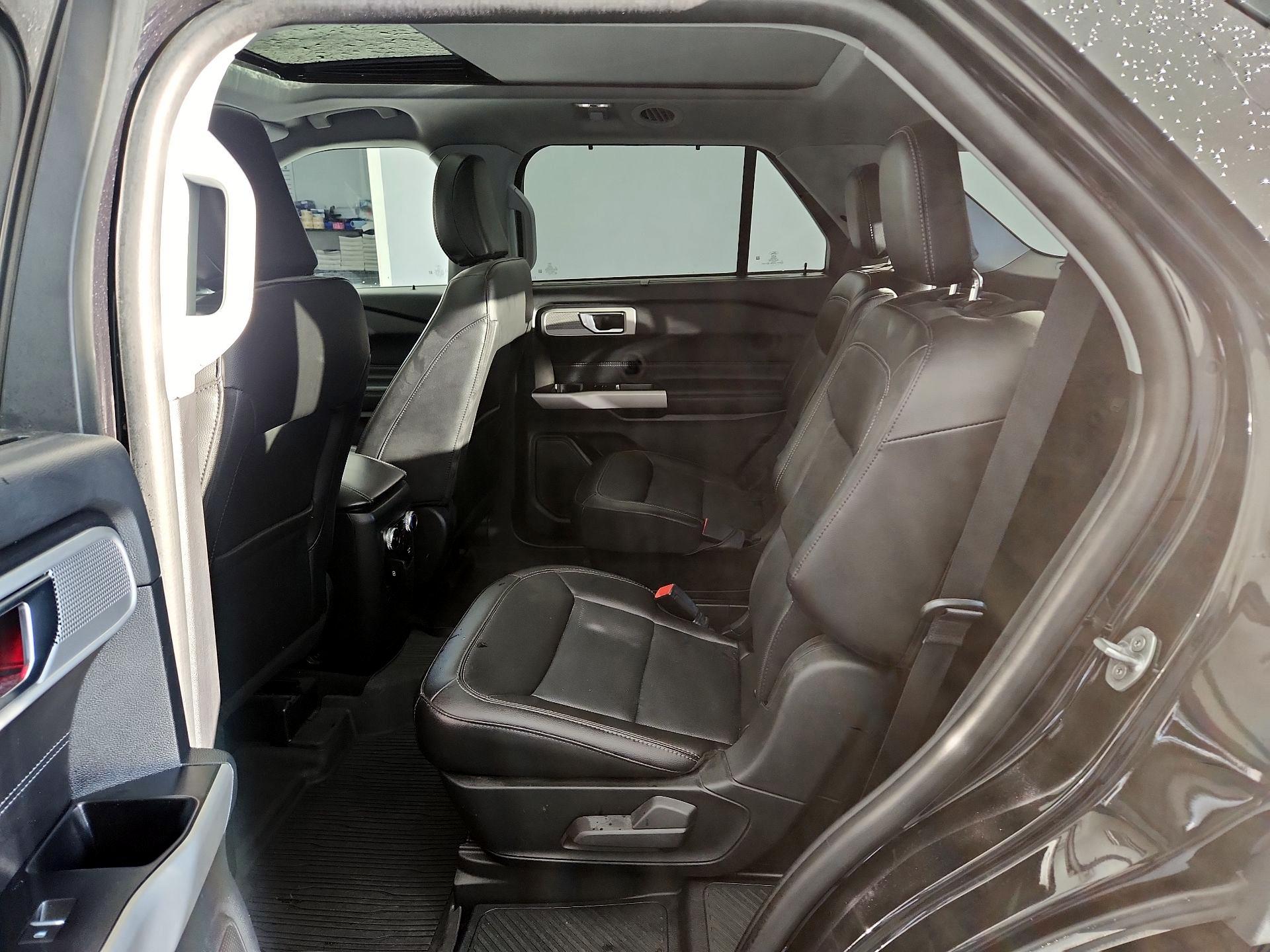 Thumbnail: 2022 Ford Explorer - 20