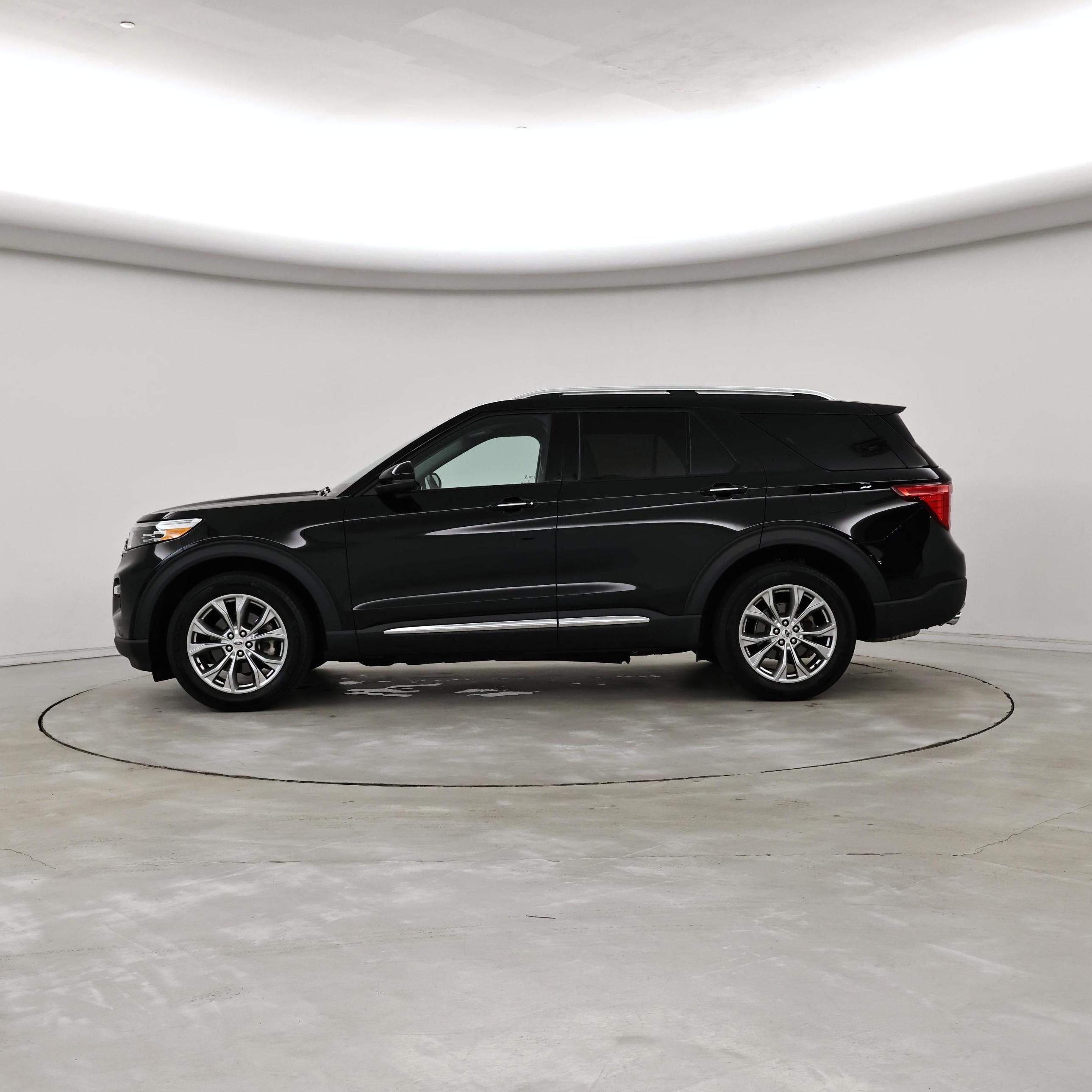 Thumbnail: 2021 Ford Explorer - 3